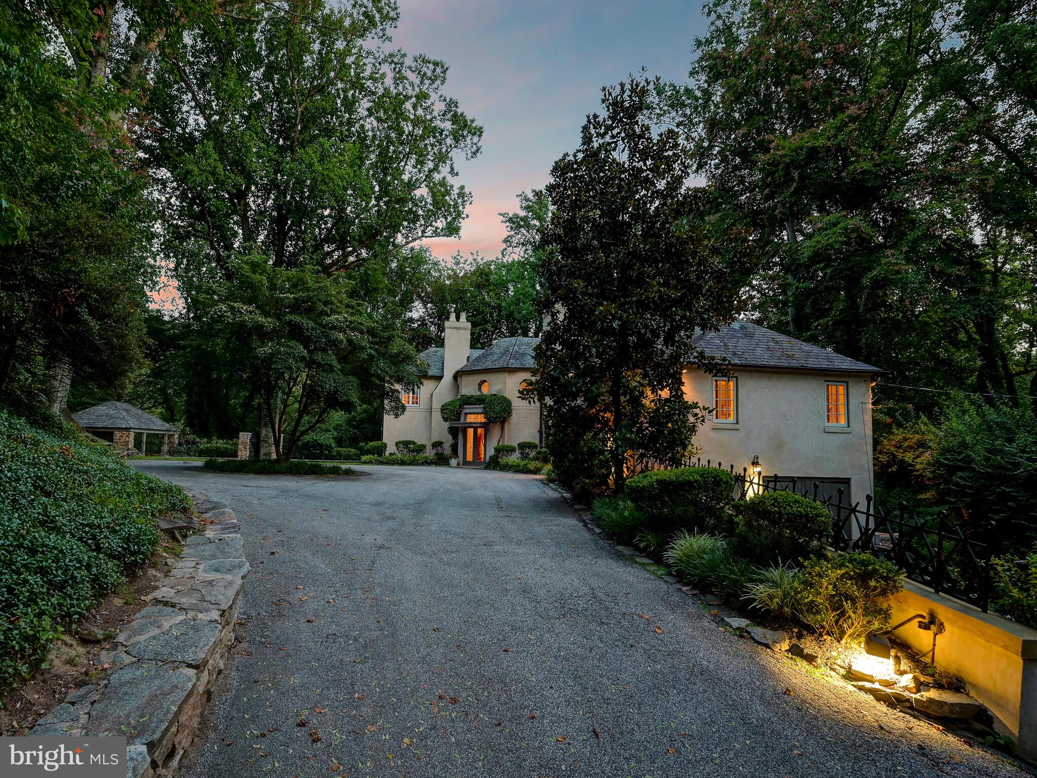 ROLAND PARK - Residential