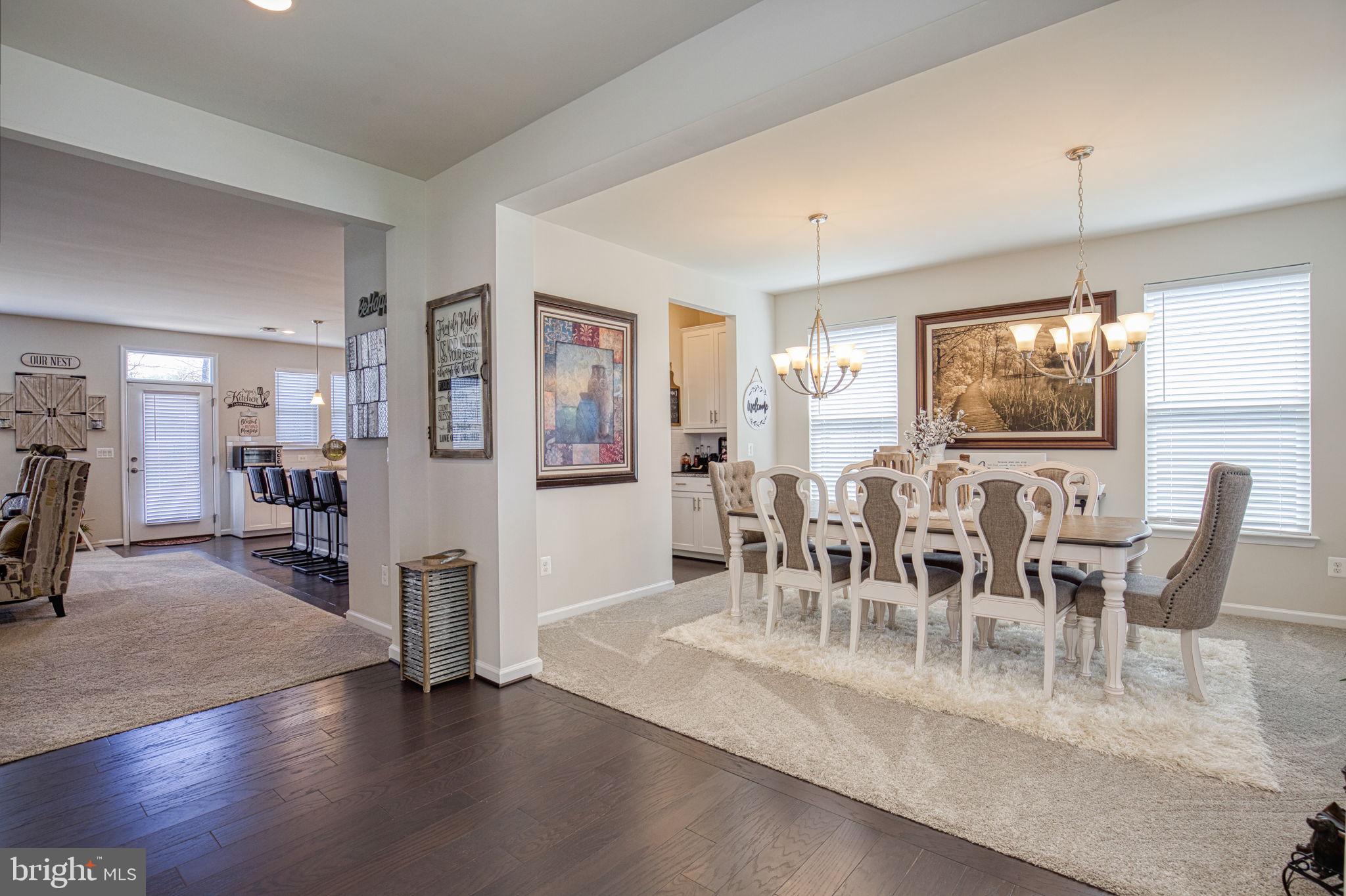 LIBERTY KNOLLS - Residential