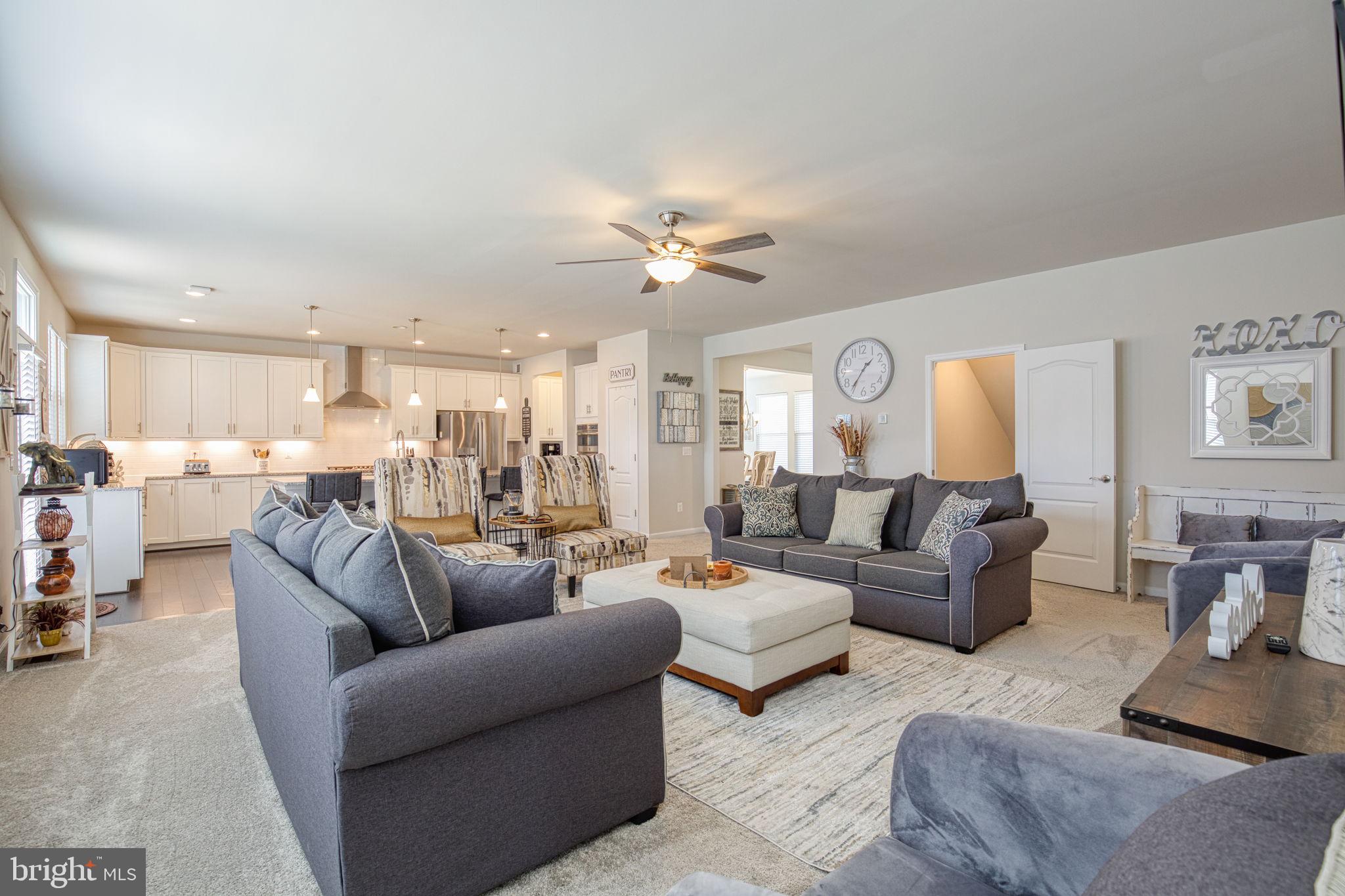 LIBERTY KNOLLS - Residential