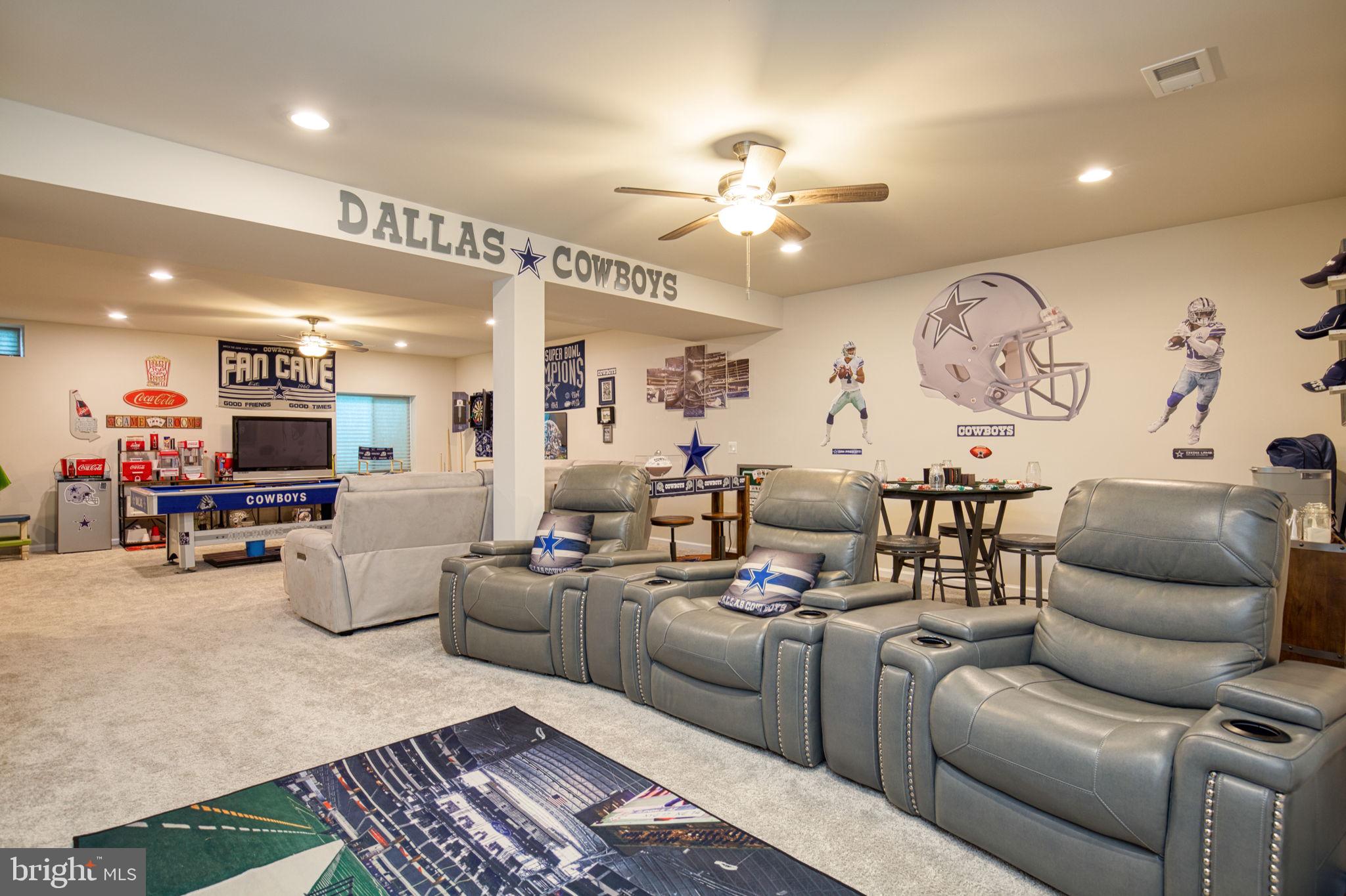 LIBERTY KNOLLS - Residential