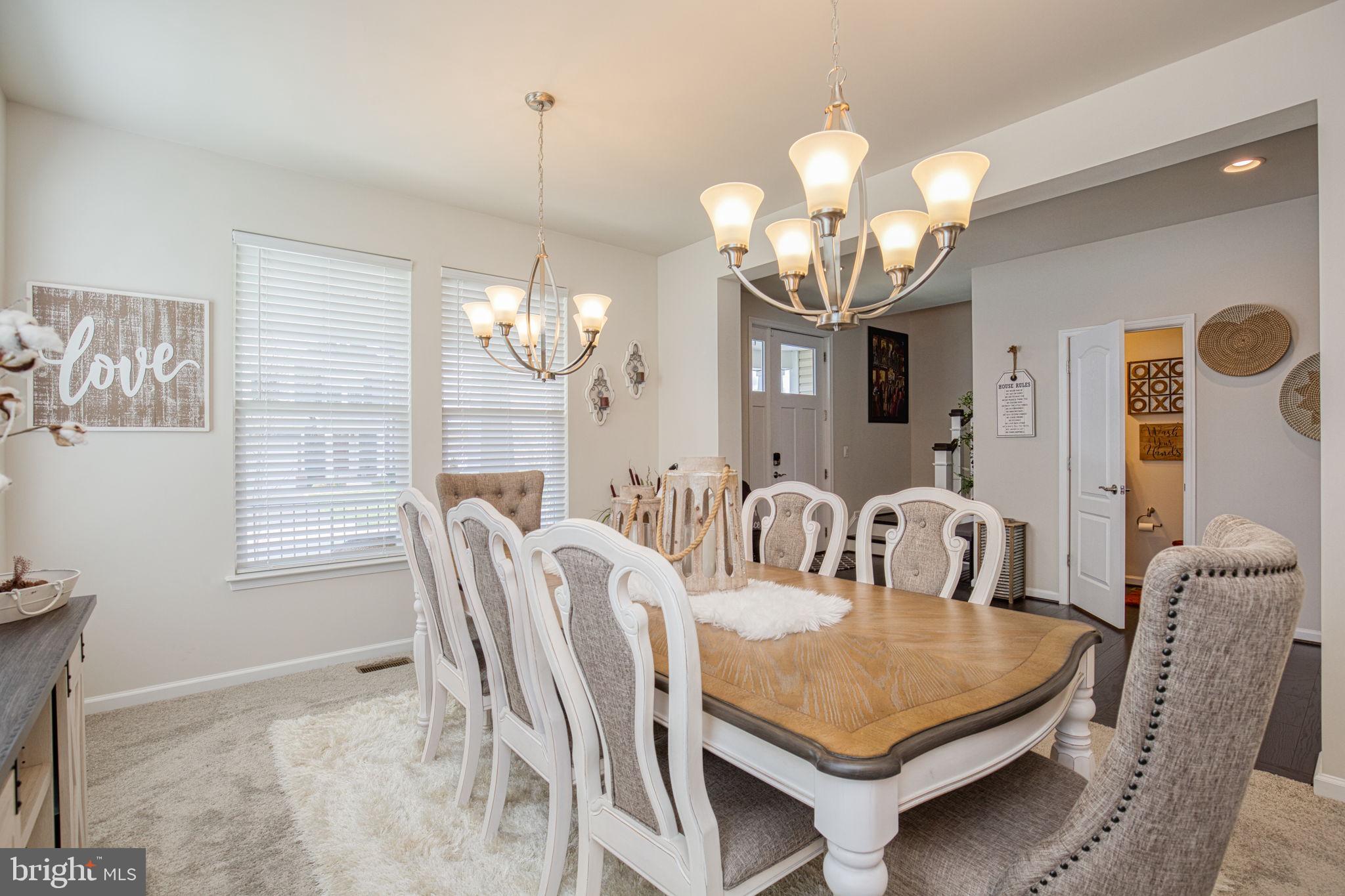 LIBERTY KNOLLS - Residential