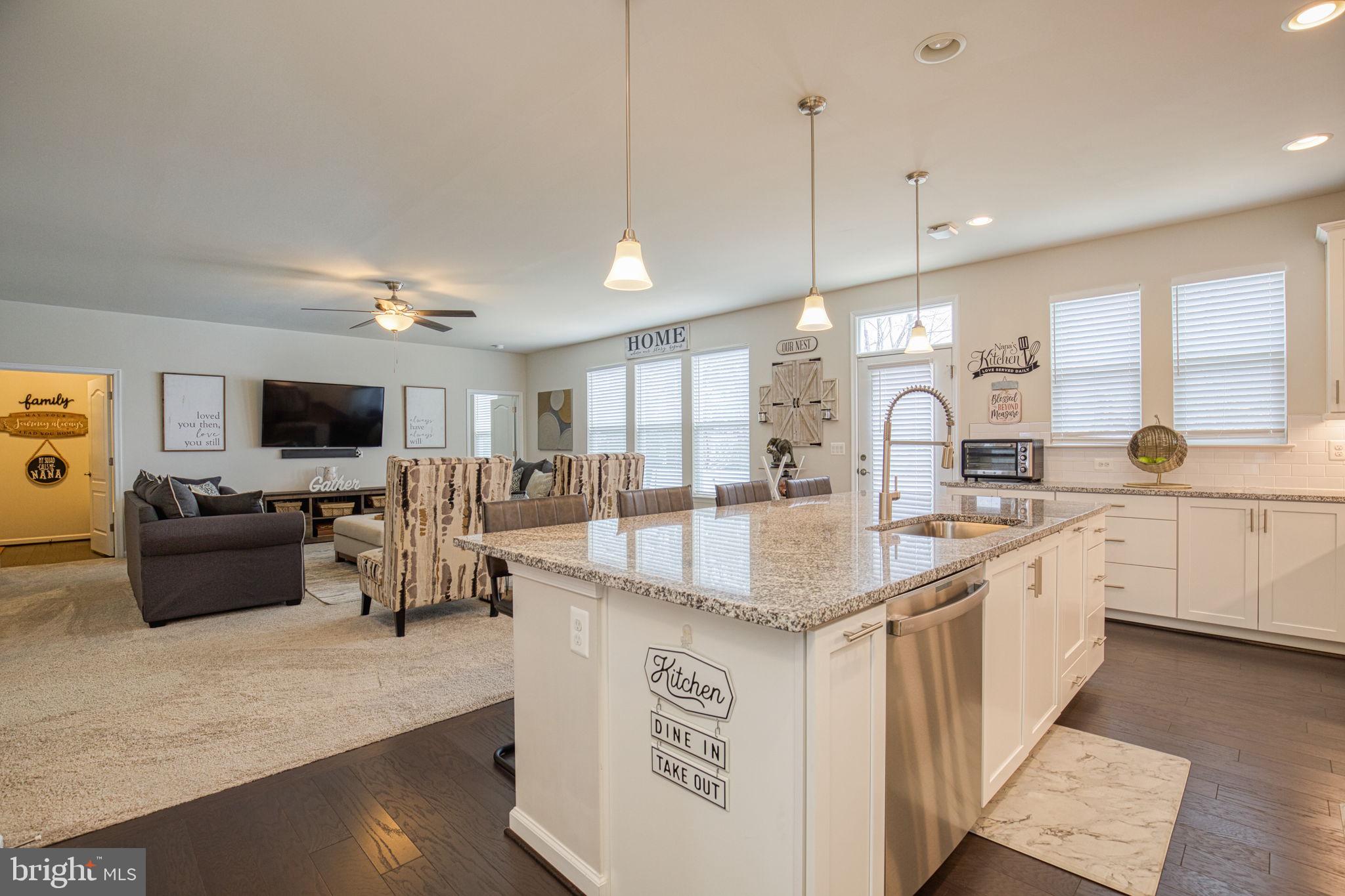 LIBERTY KNOLLS - Residential