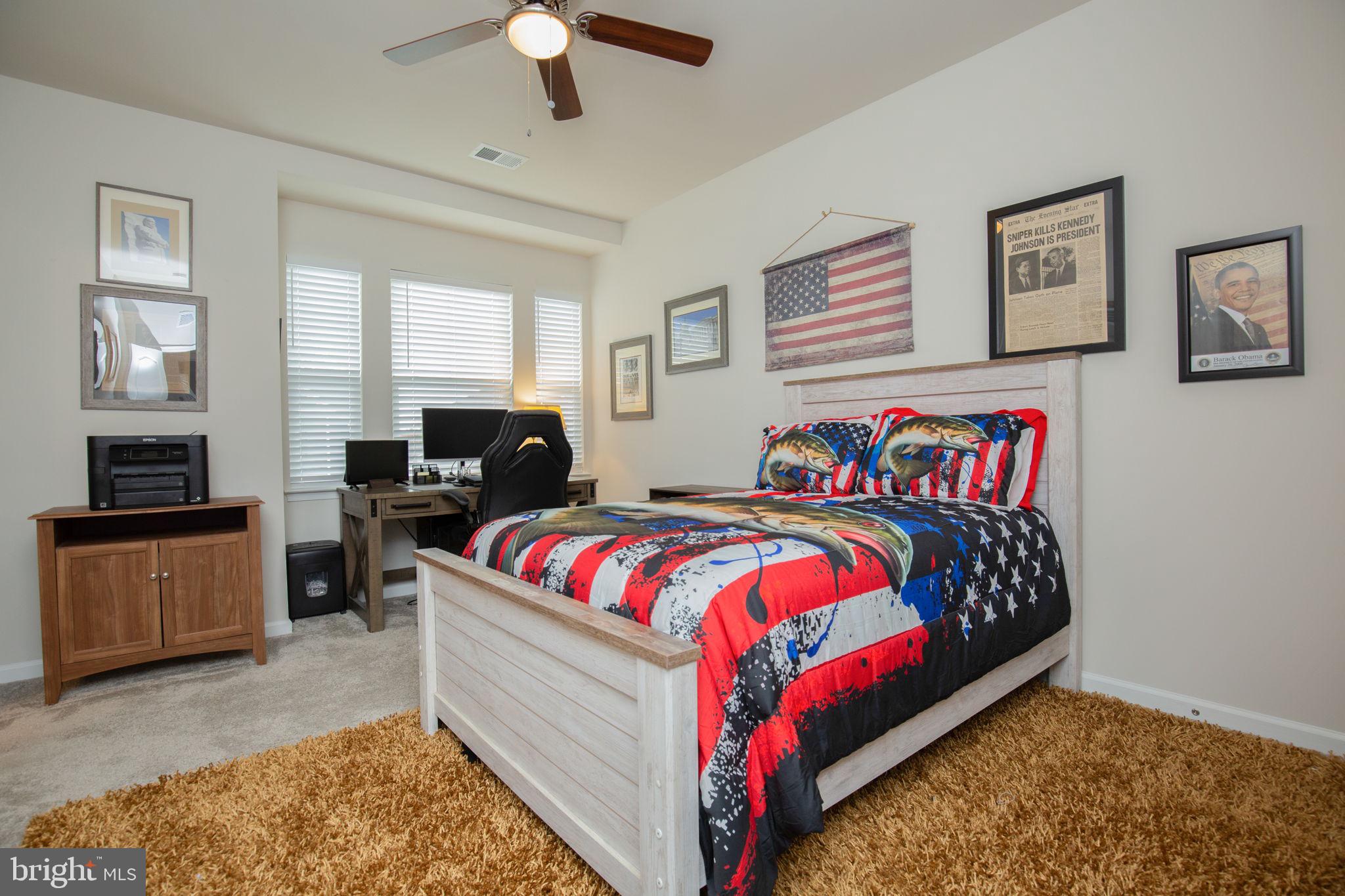 LIBERTY KNOLLS - Residential