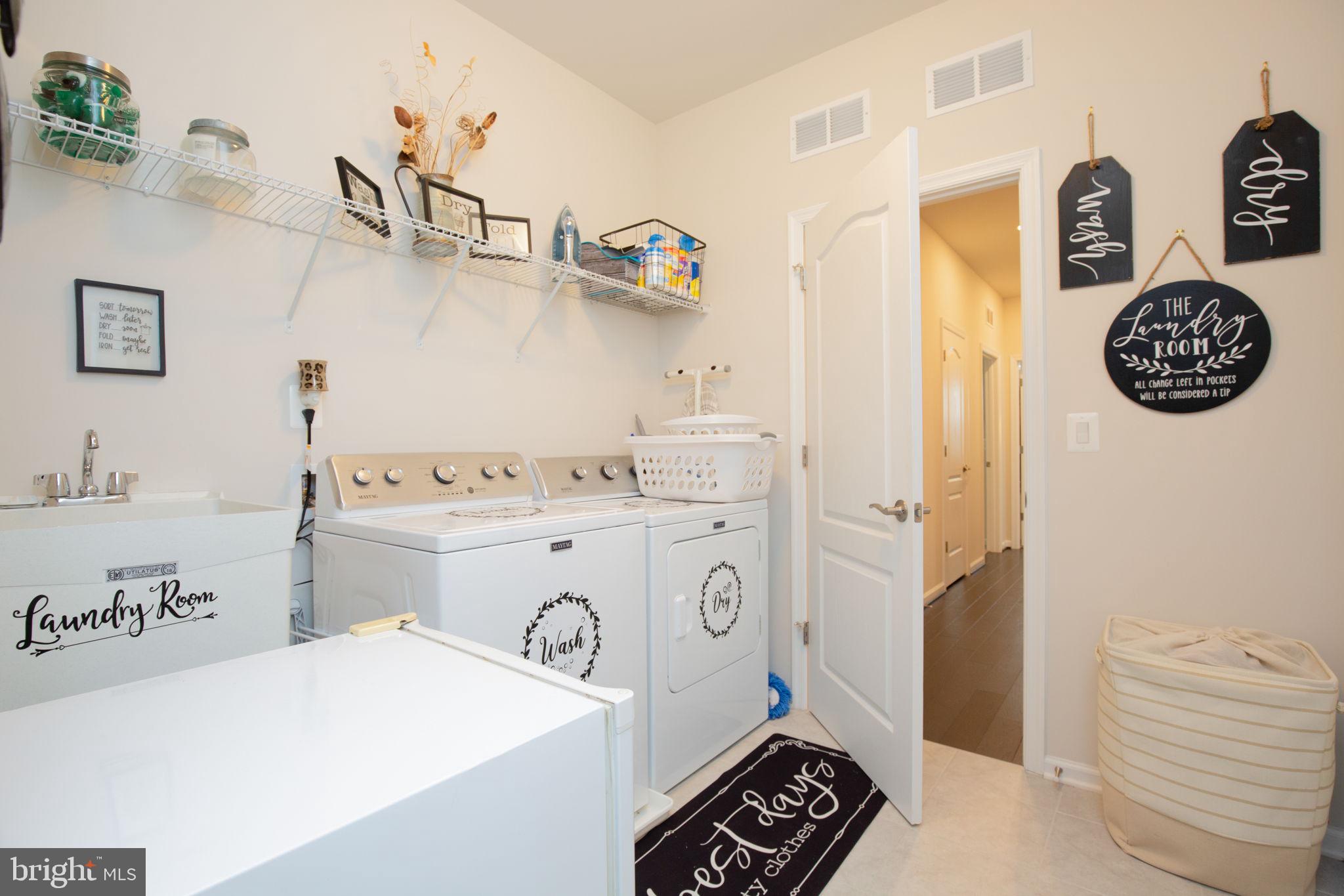 LIBERTY KNOLLS - Residential