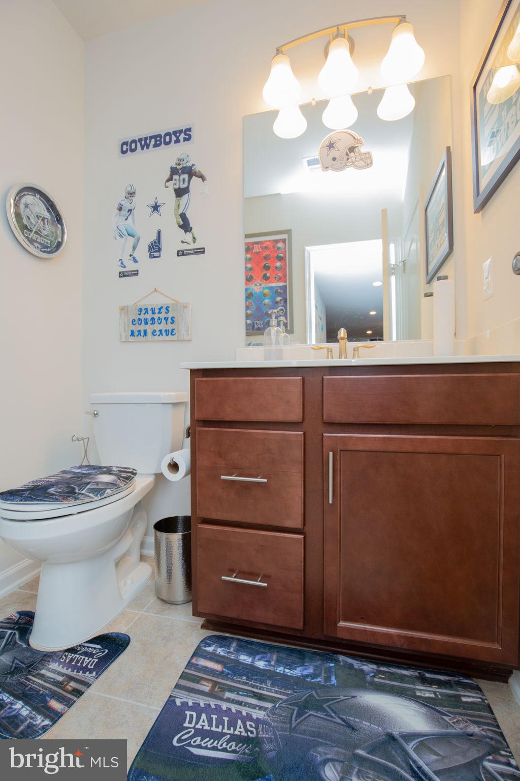 LIBERTY KNOLLS - Residential