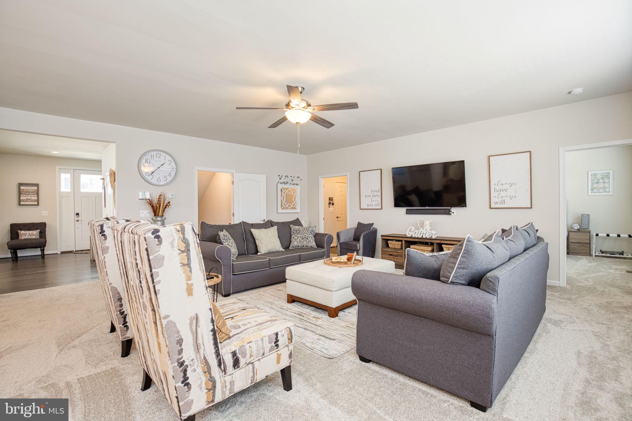 LIBERTY KNOLLS - Residential