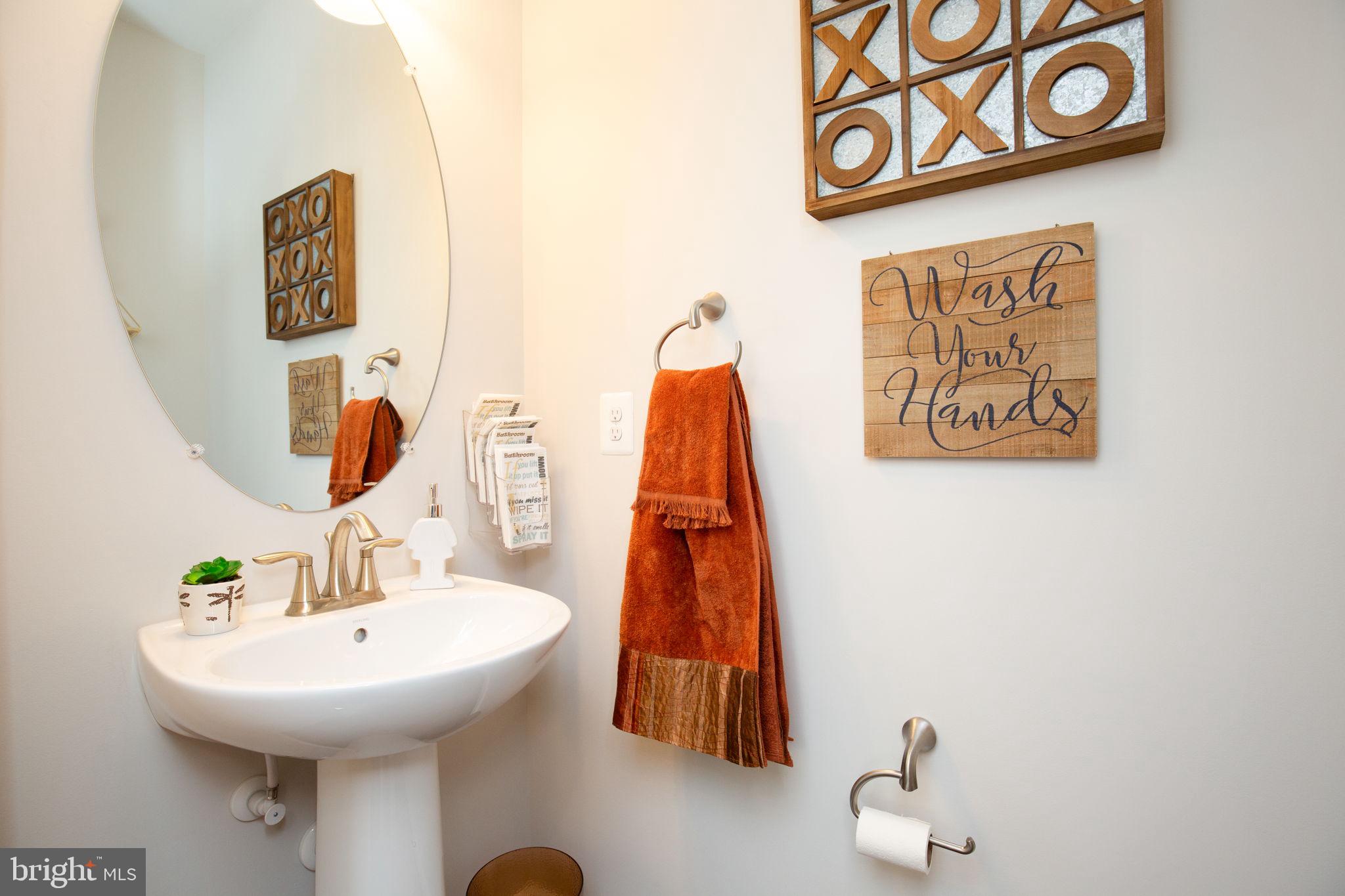 LIBERTY KNOLLS - Residential