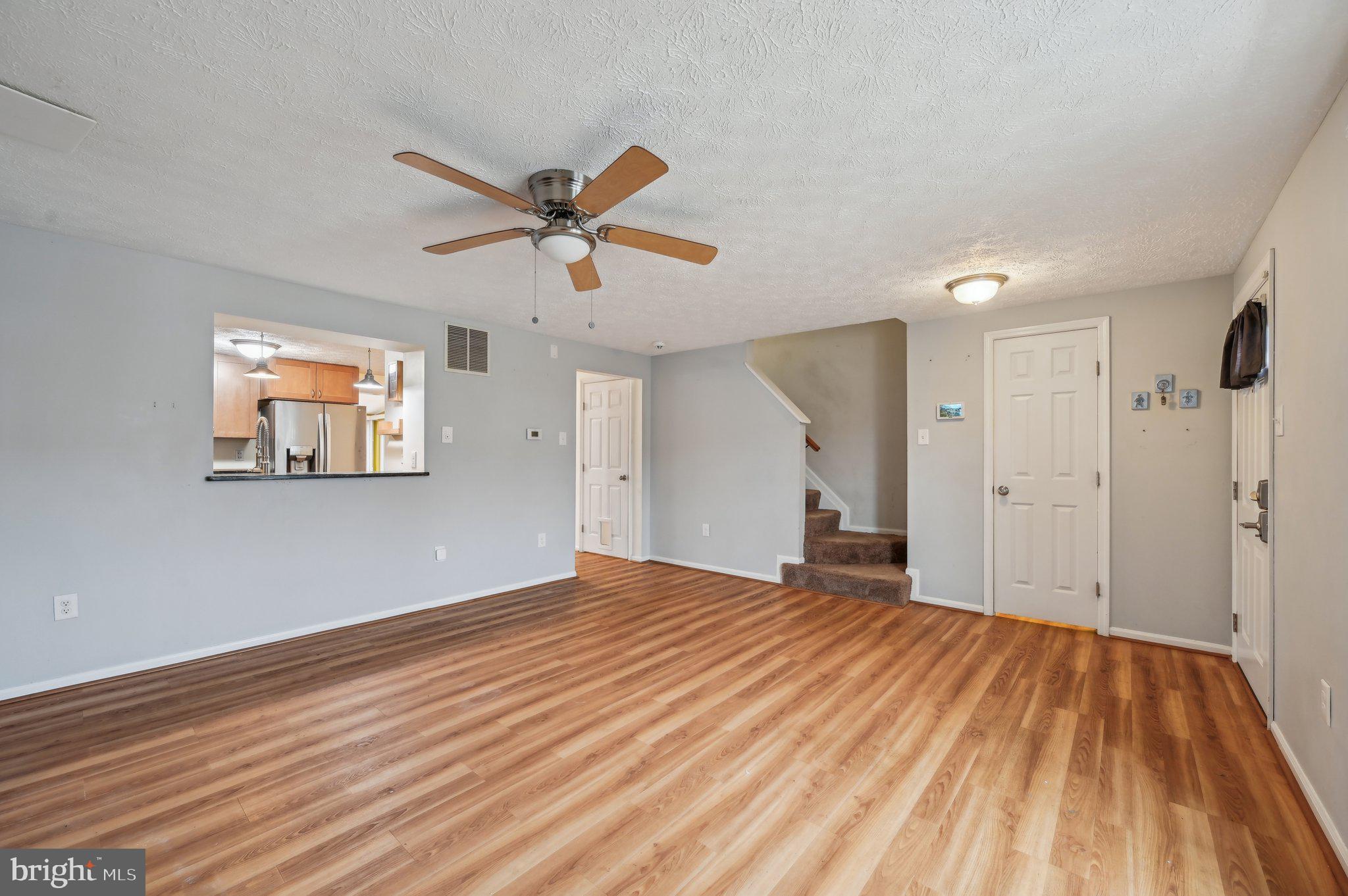 RIDGELYS CHOICE - Residential