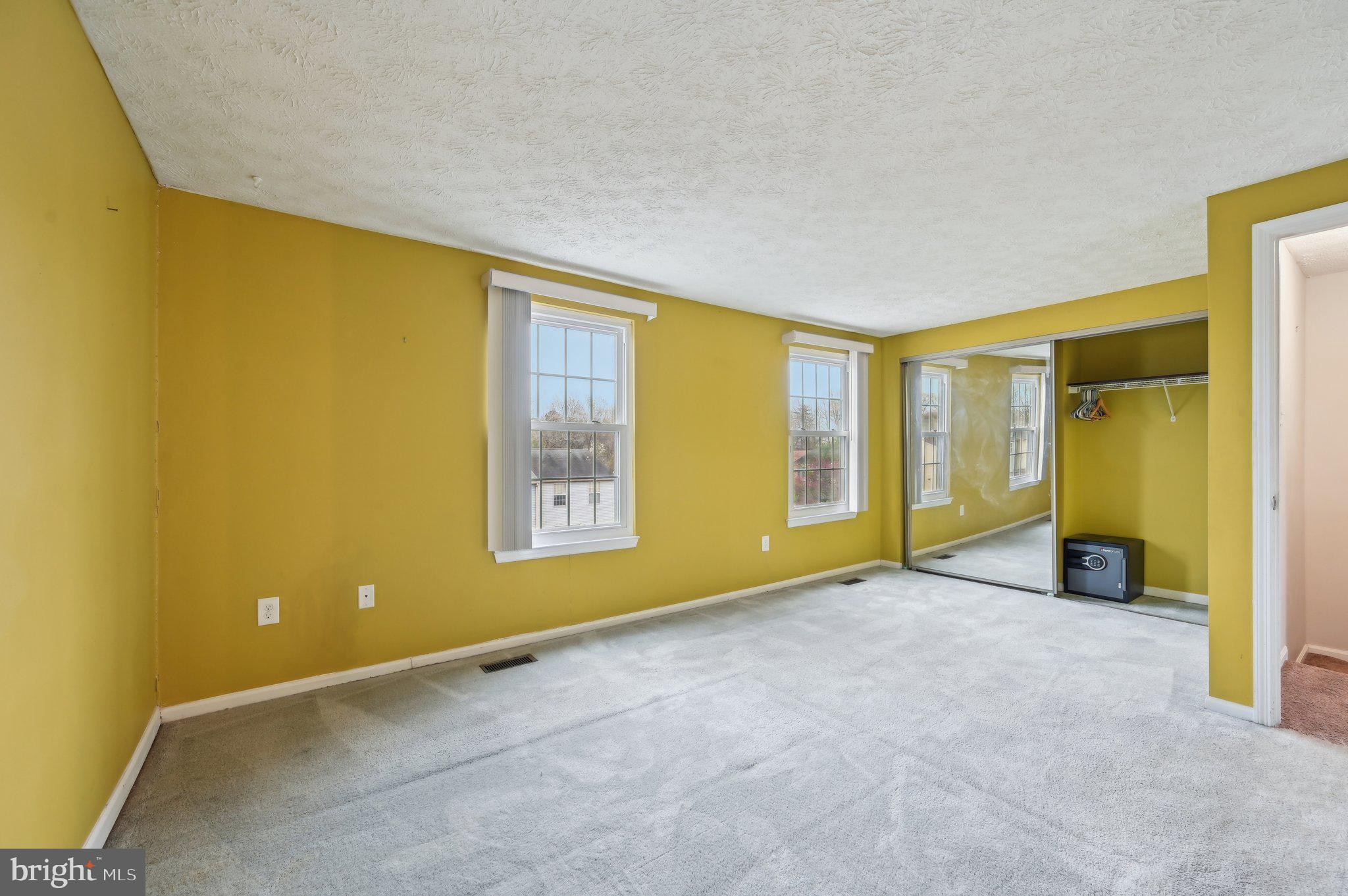 RIDGELYS CHOICE - Residential