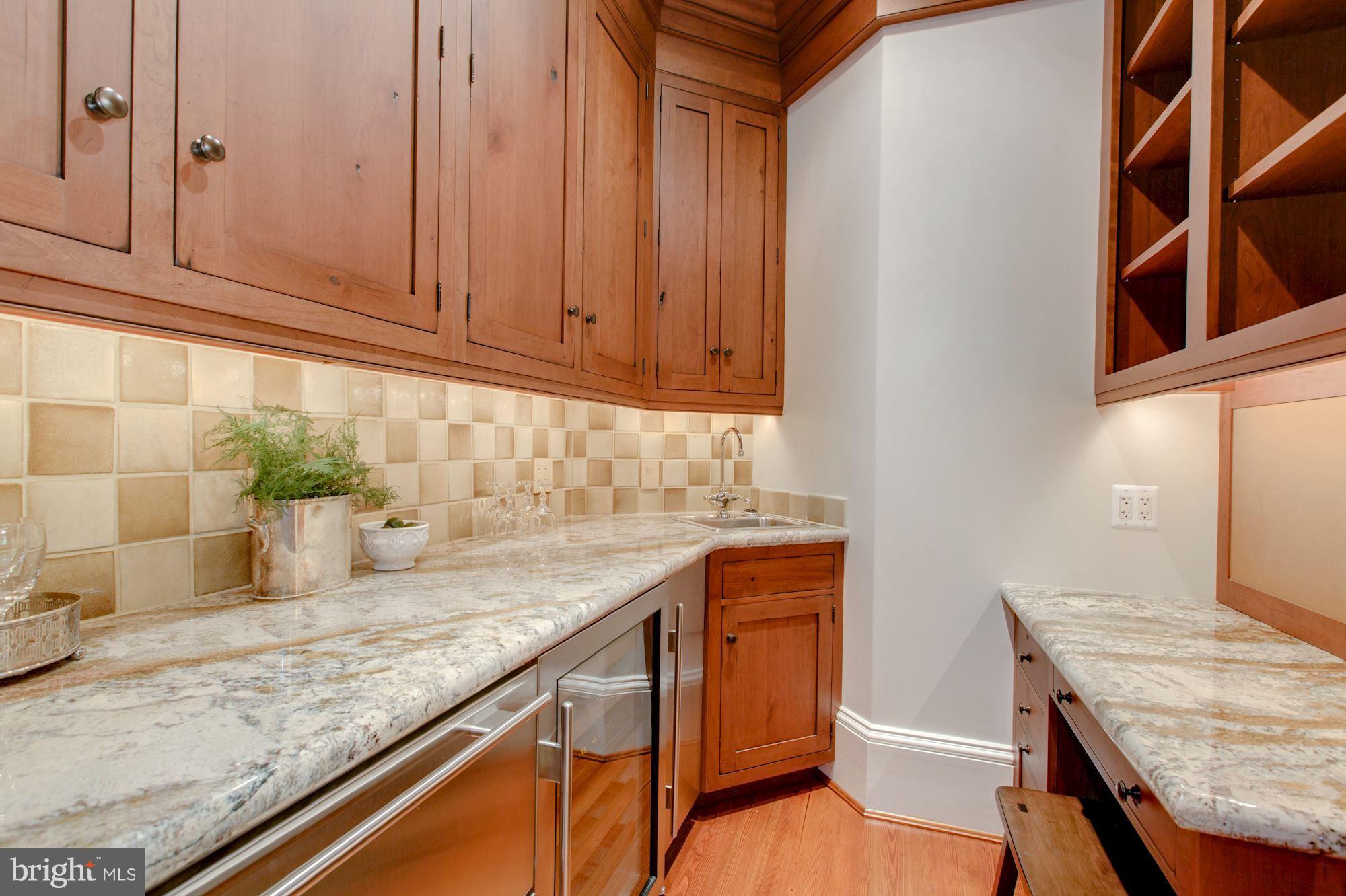 FRANKLIN PARK - Residential