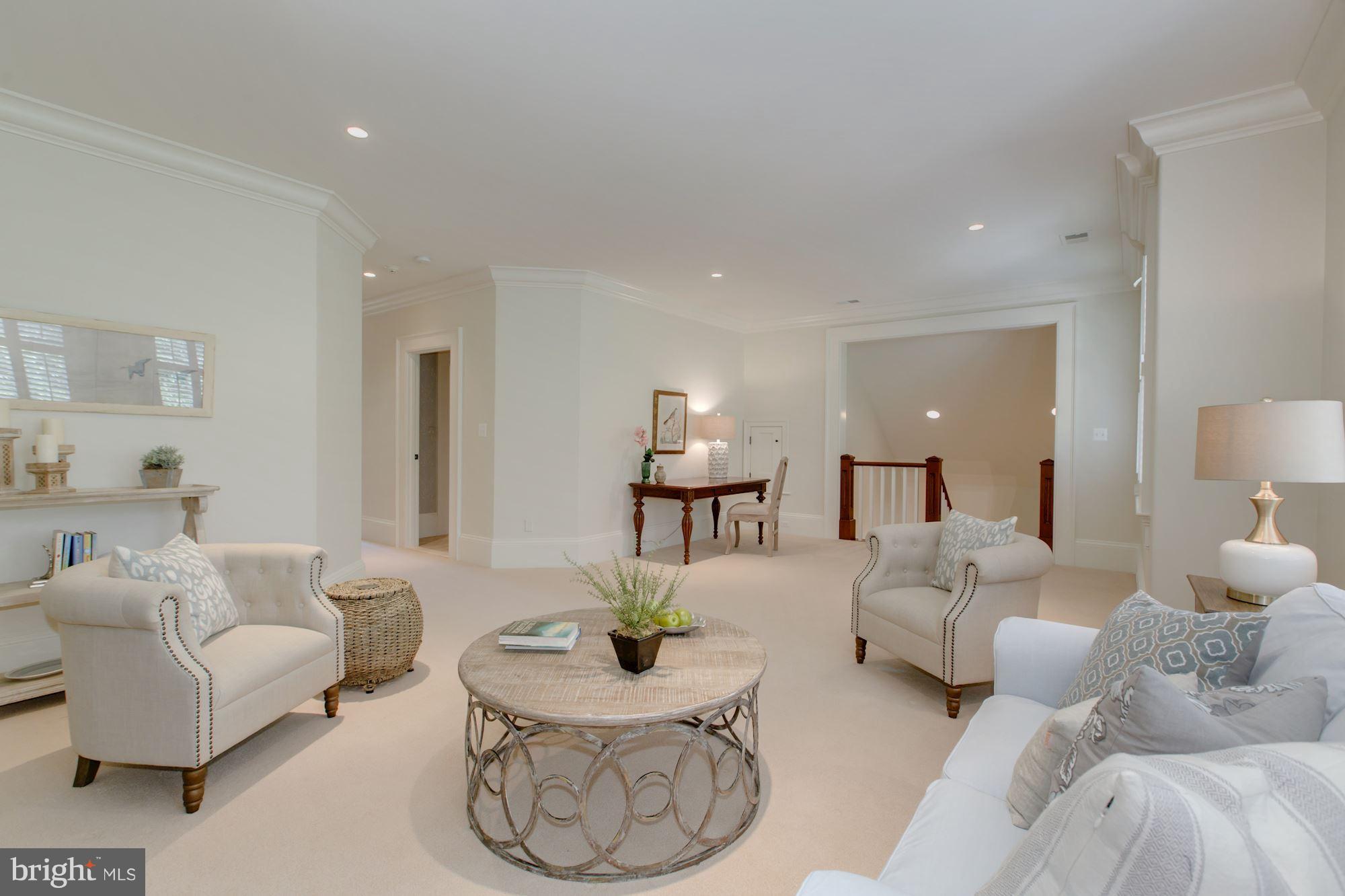 FRANKLIN PARK - Residential