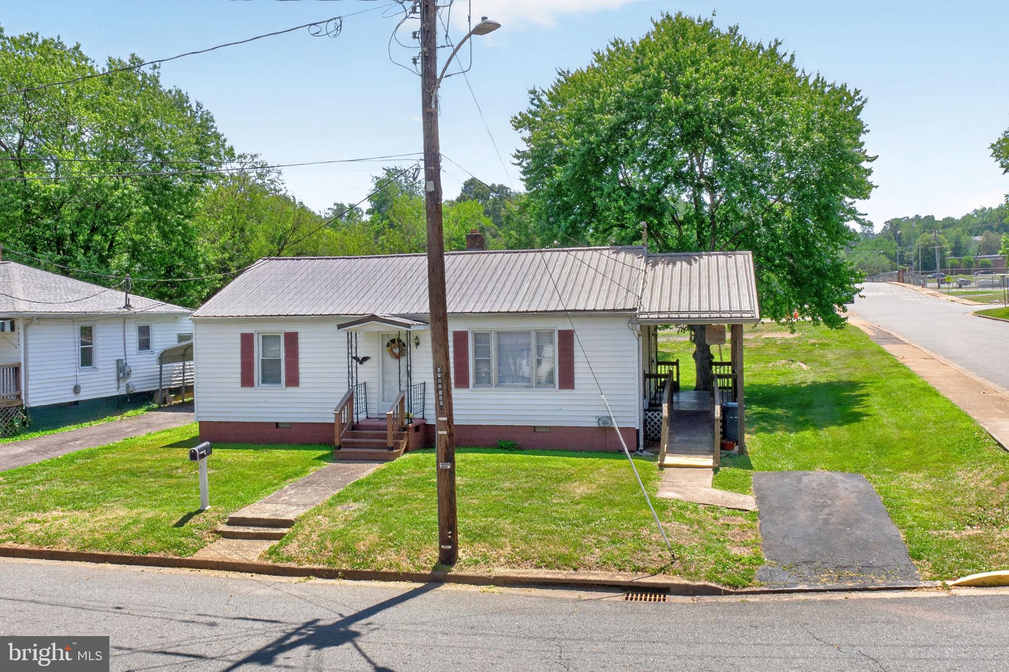TOWN OF ORANGE - Residential