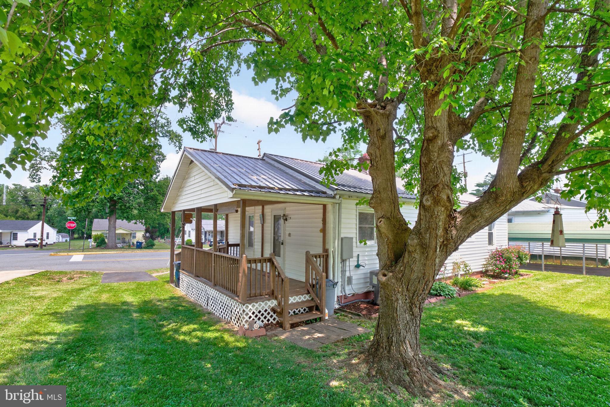 TOWN OF ORANGE - Residential