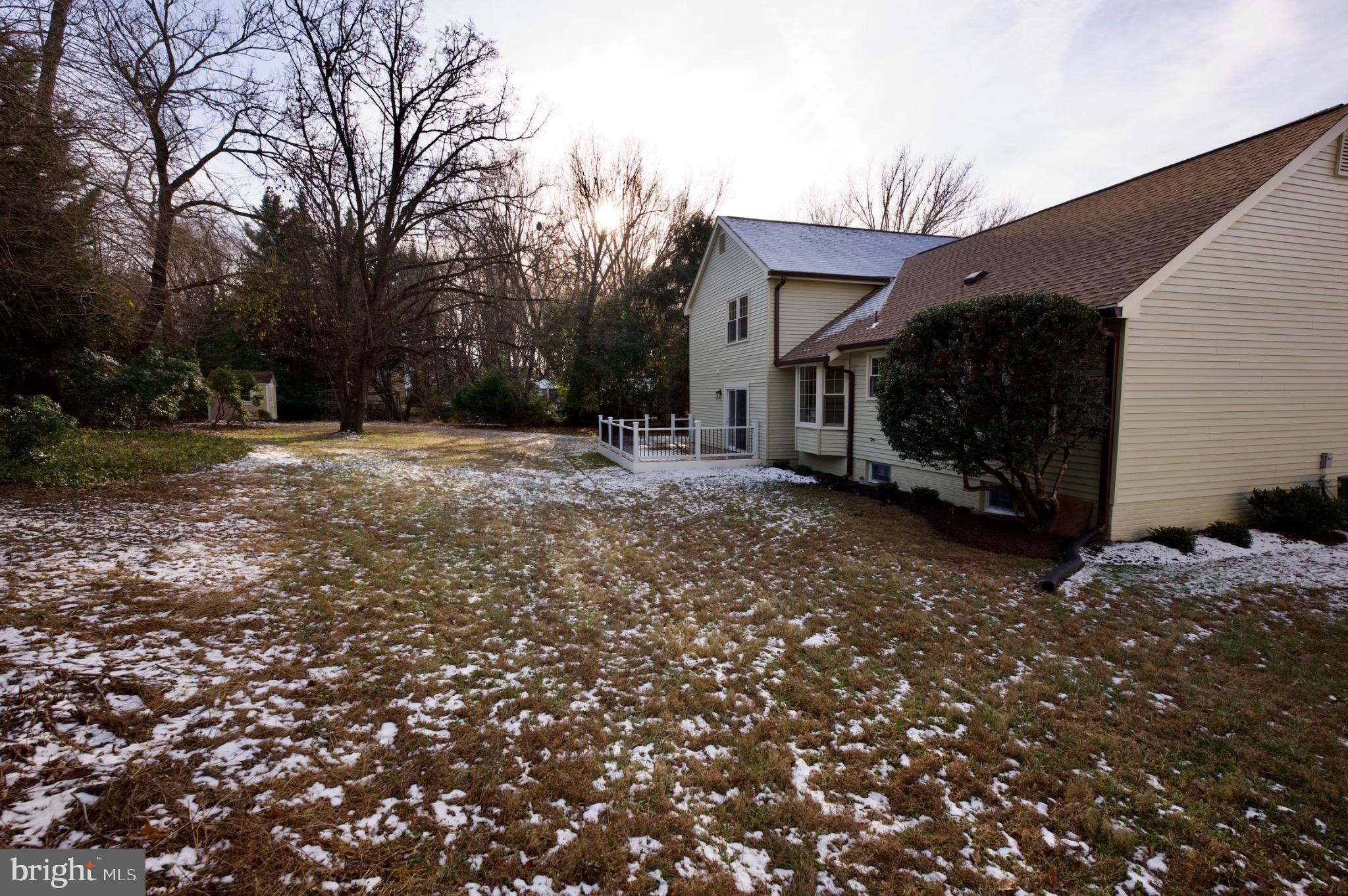 FOX MILL ESTATES - Residential