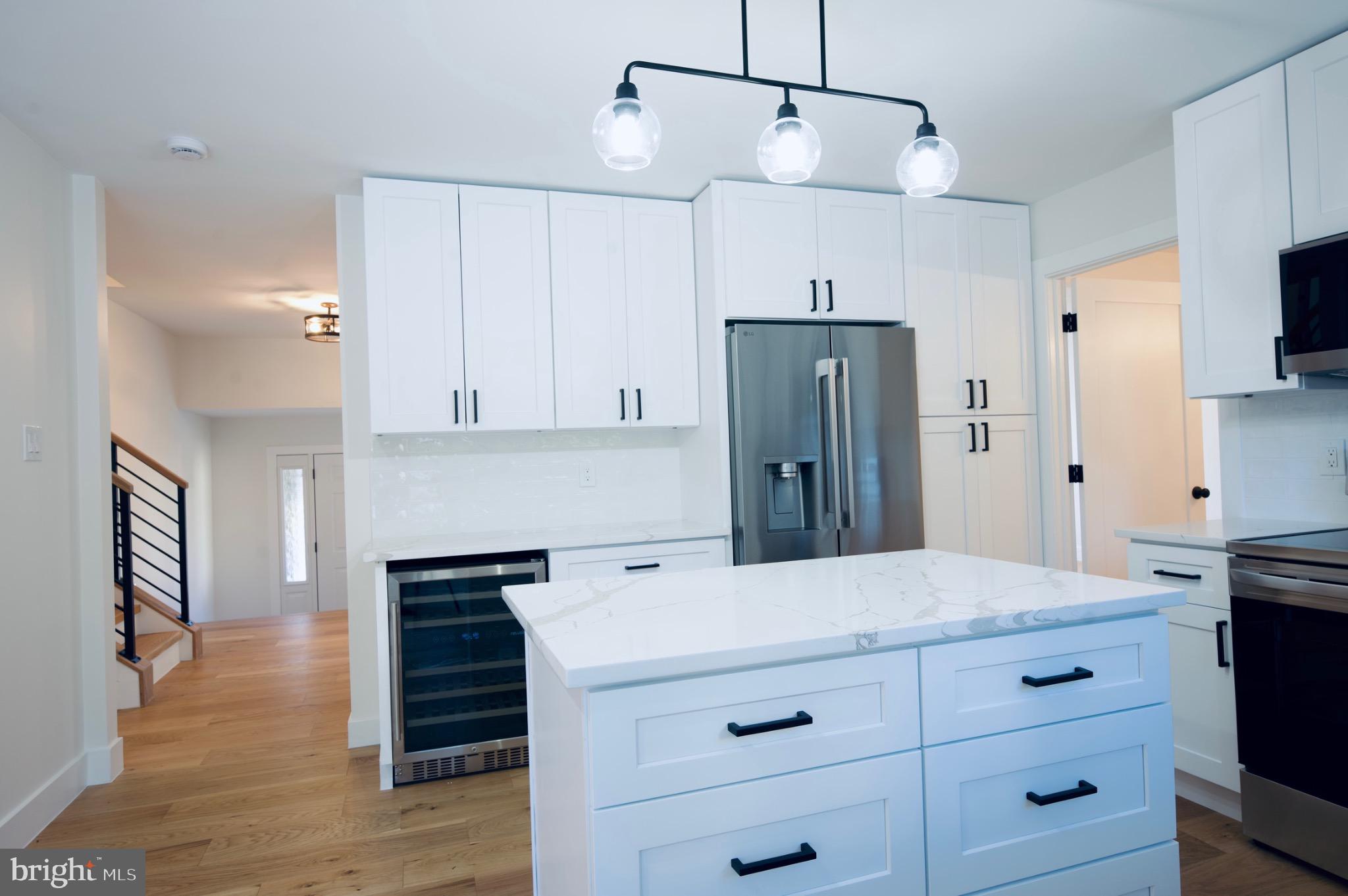 FOX MILL ESTATES - Residential