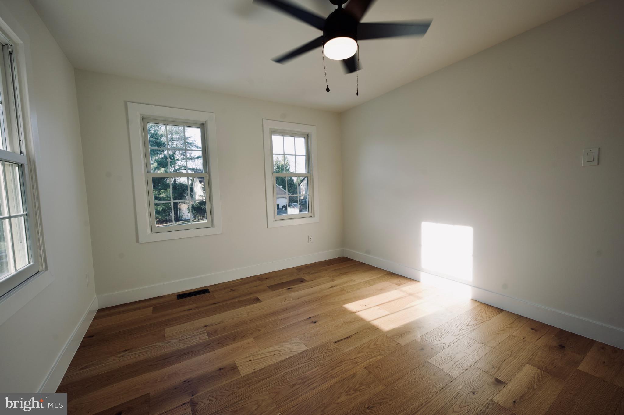 FOX MILL ESTATES - Residential