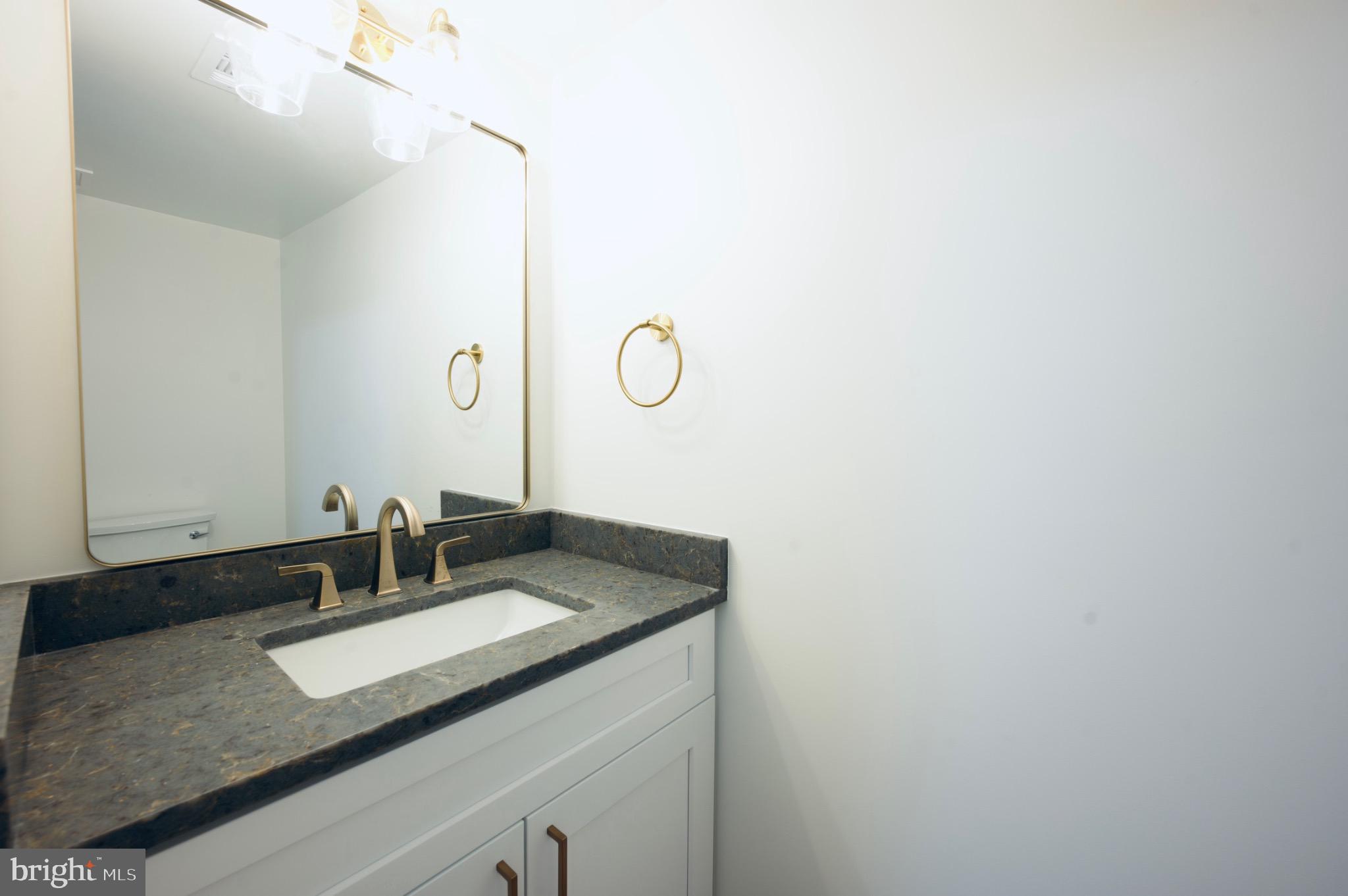 FOX MILL ESTATES - Residential