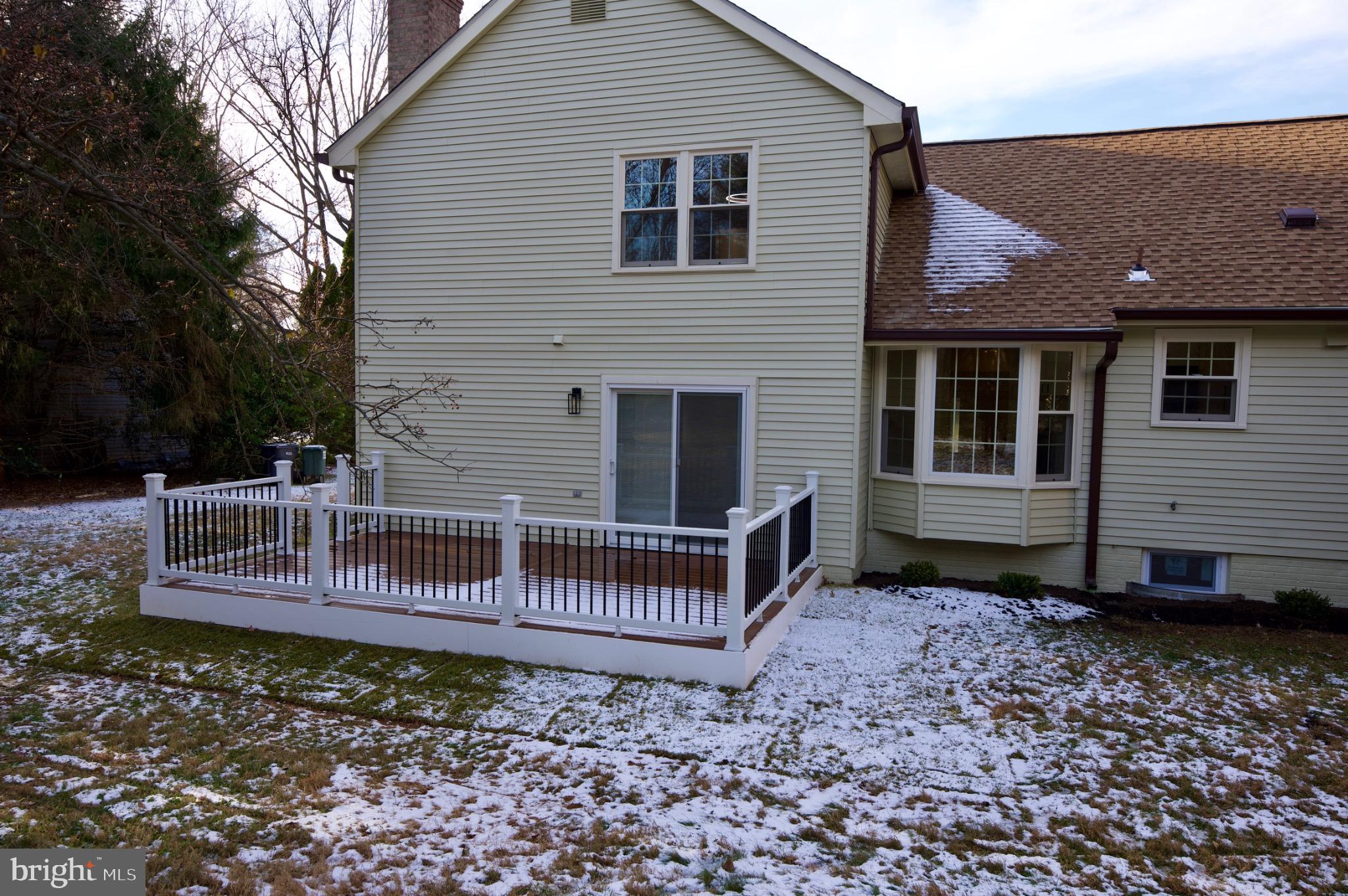 FOX MILL ESTATES - Residential