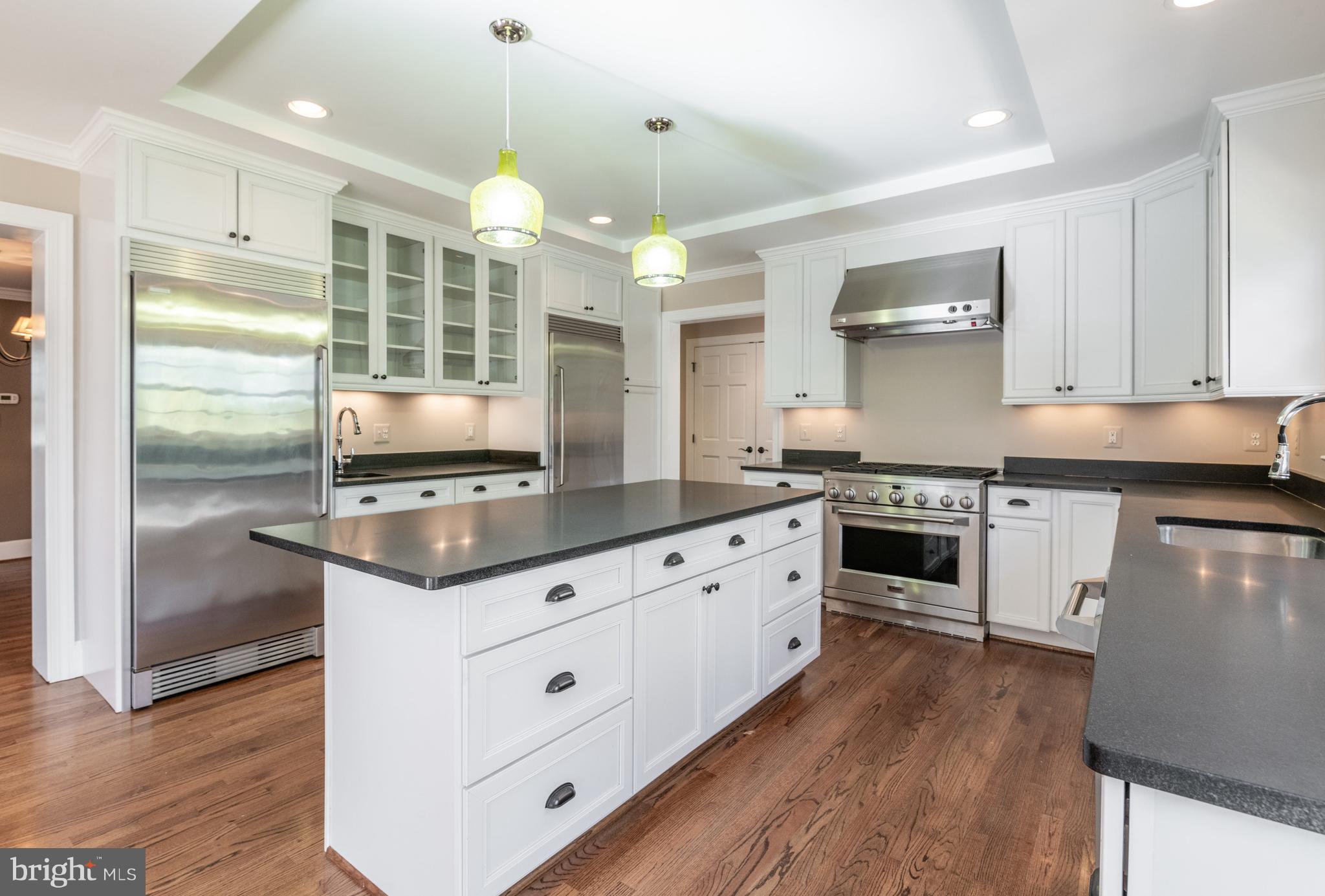 COLLEGE PARK - Residential Lease