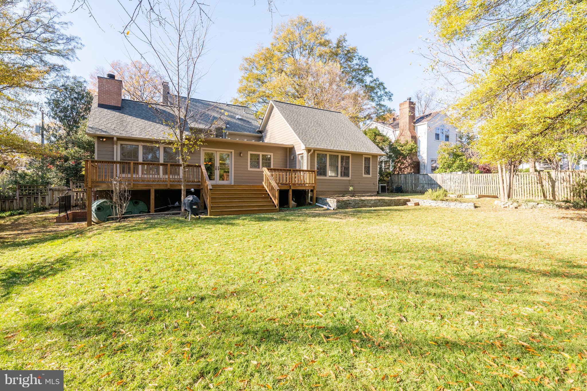 COLLEGE PARK - Residential Lease