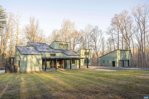 2482 SCHELFORD FARM RD CHARLOTTESVILLE VA 22901