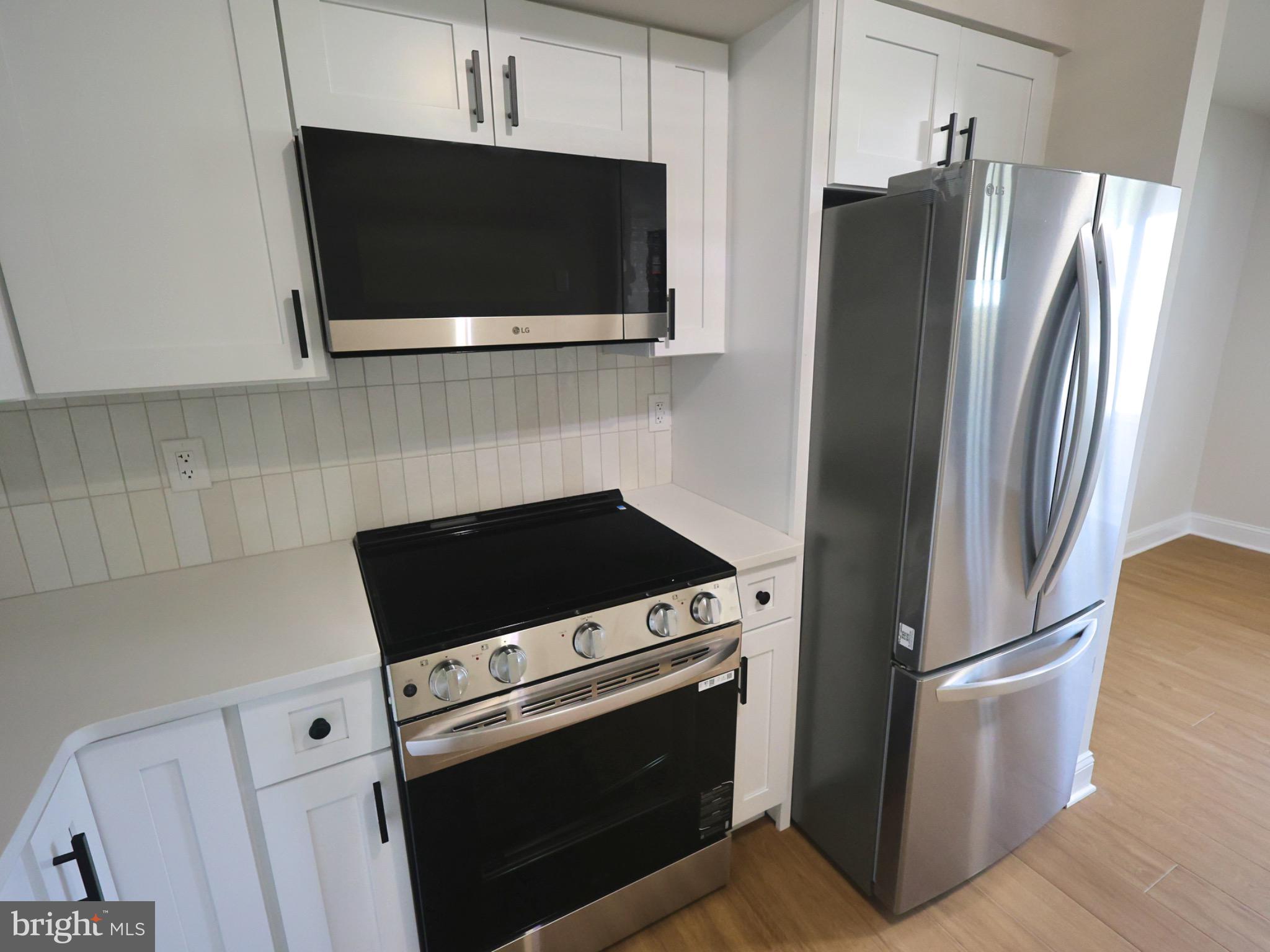 HICKORY RIDGE - Residential