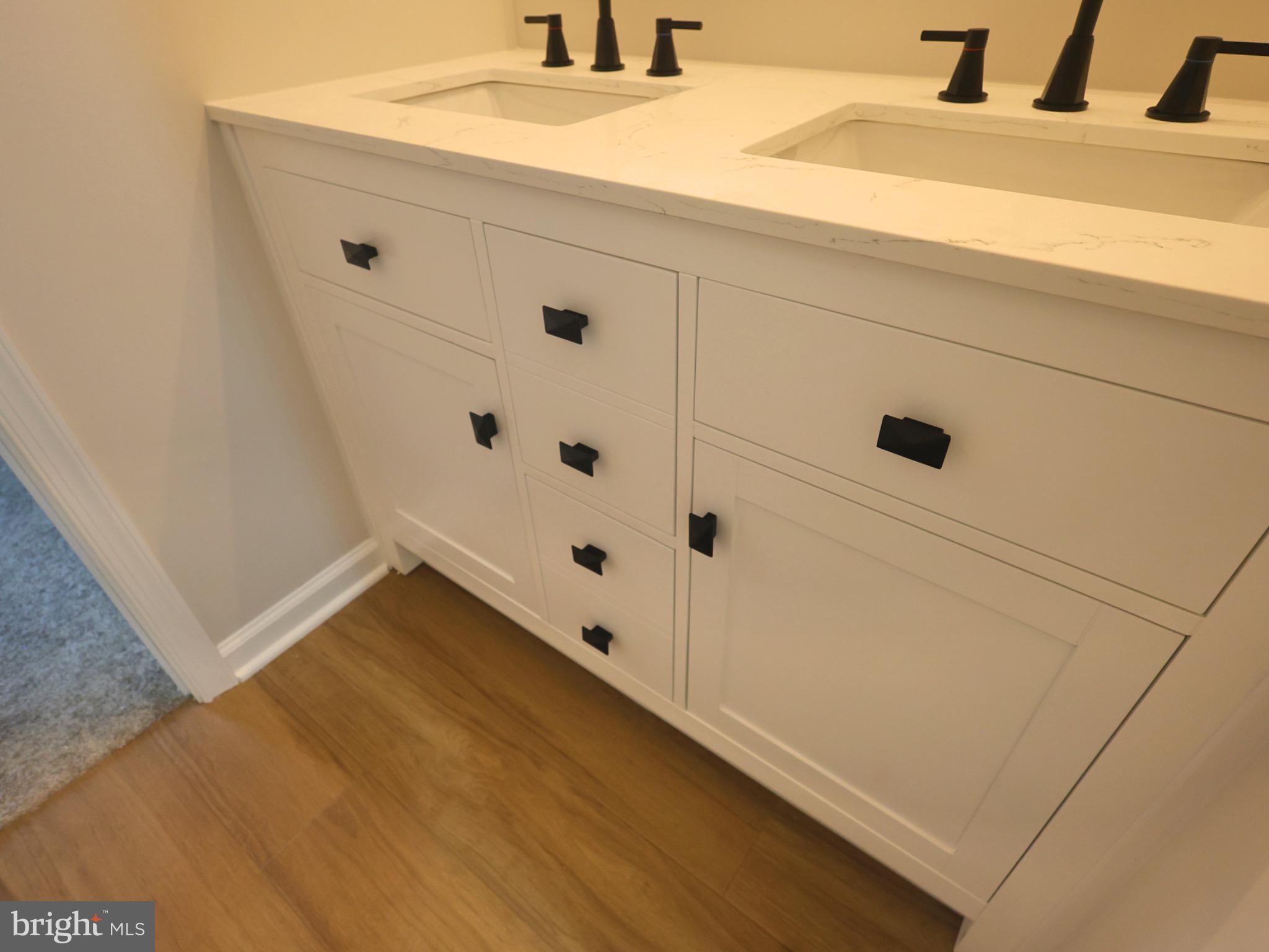 HICKORY RIDGE - Residential