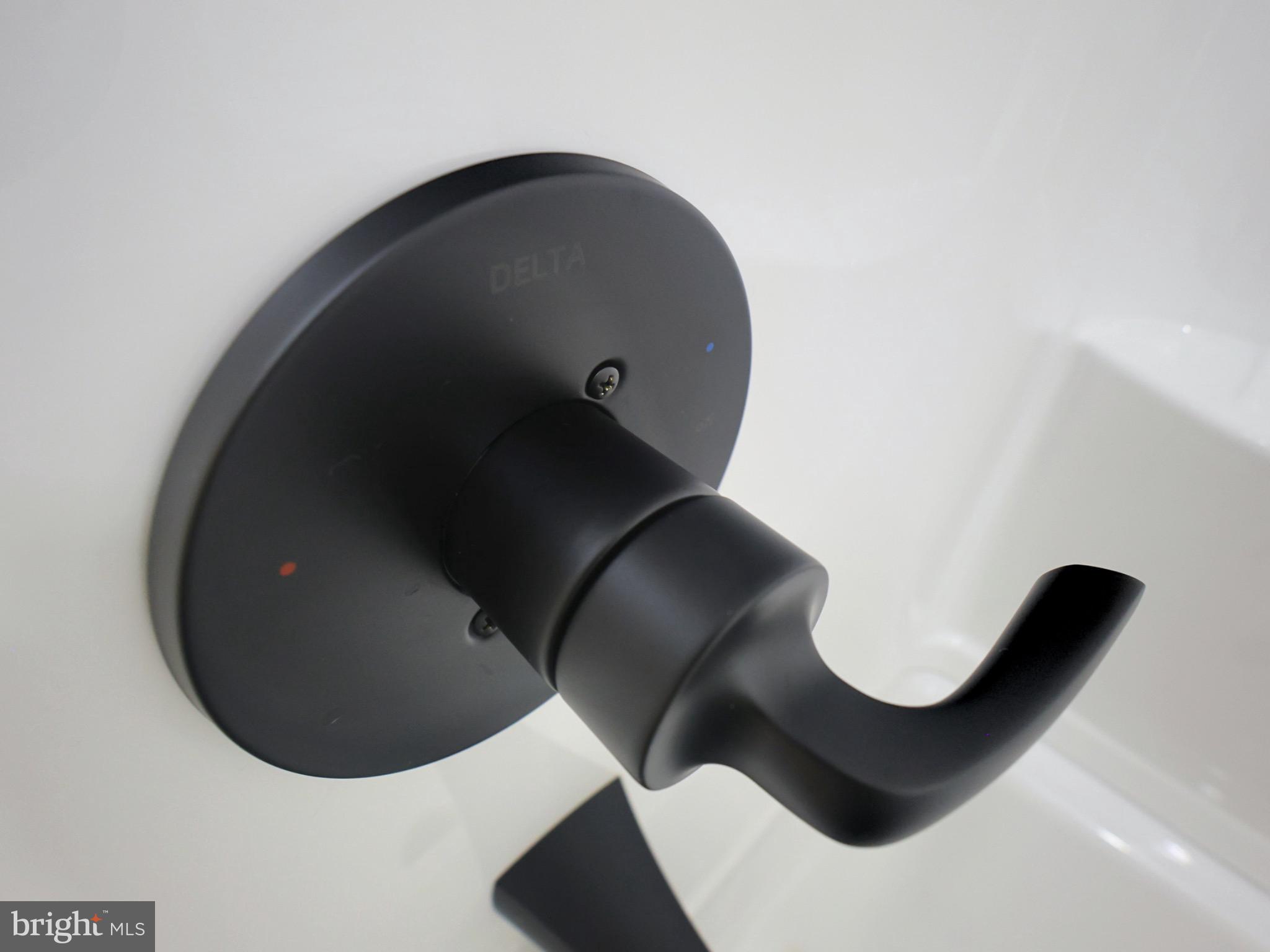 HICKORY RIDGE - Residential