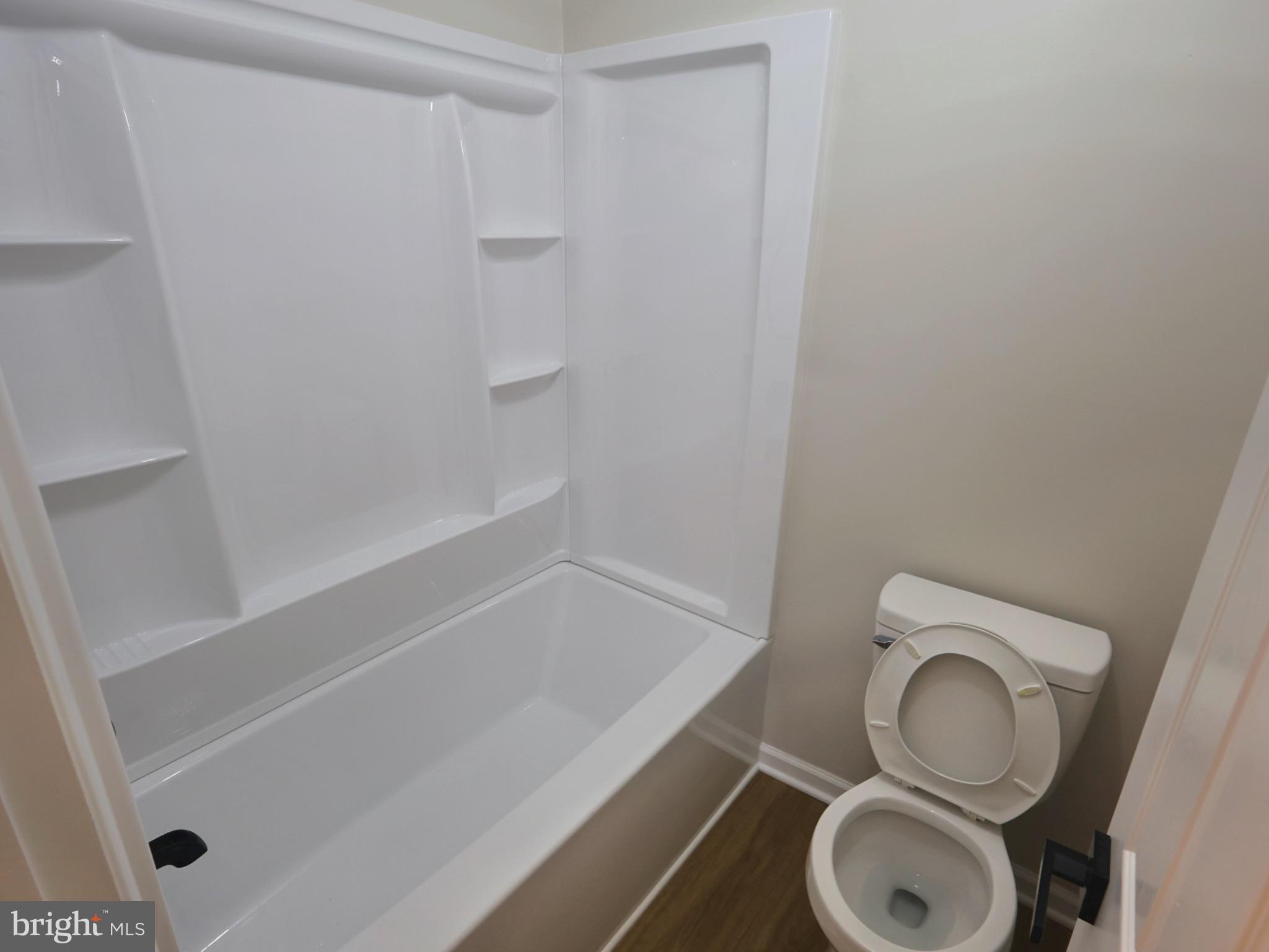 HICKORY RIDGE - Residential