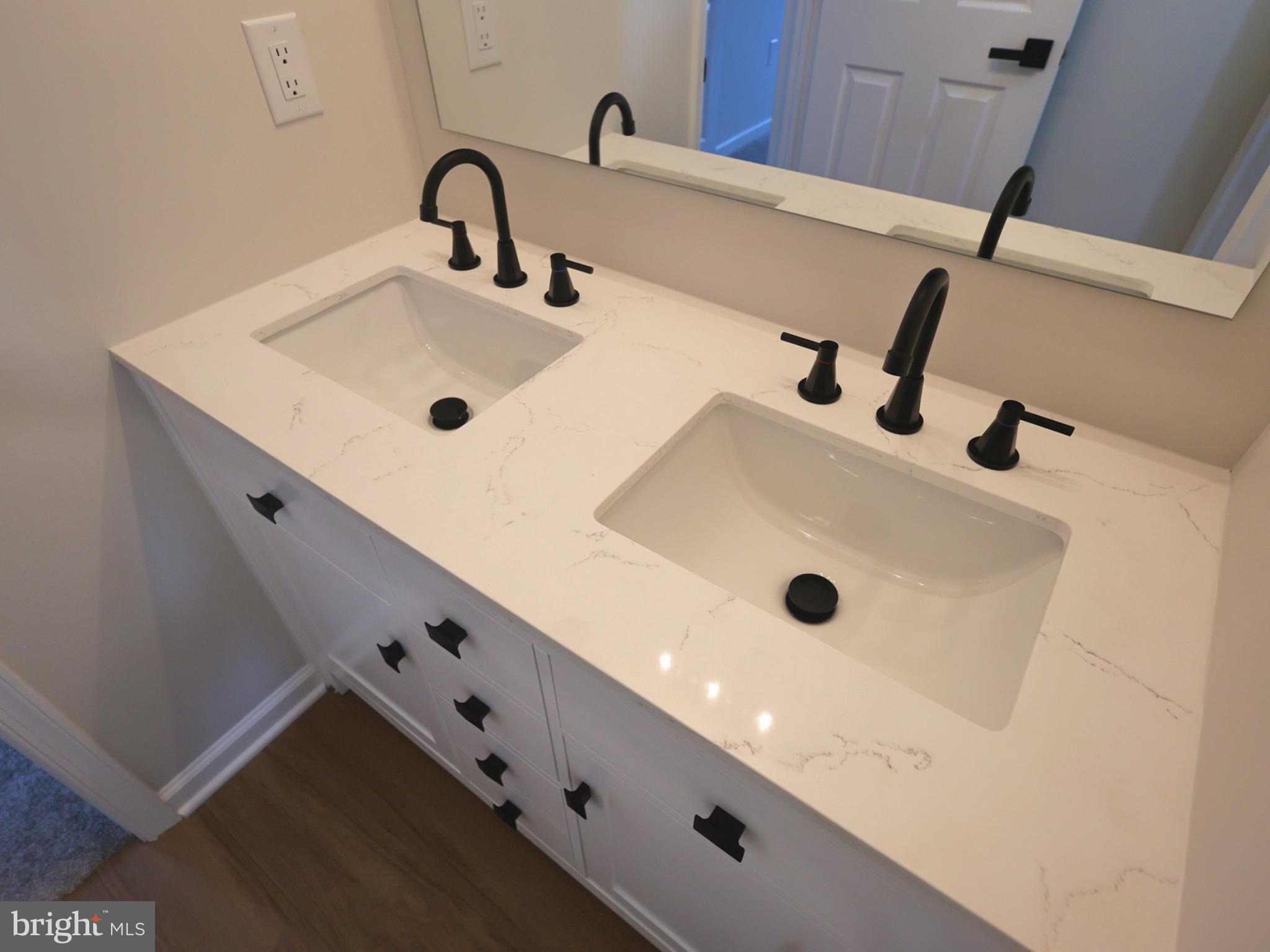 HICKORY RIDGE - Residential