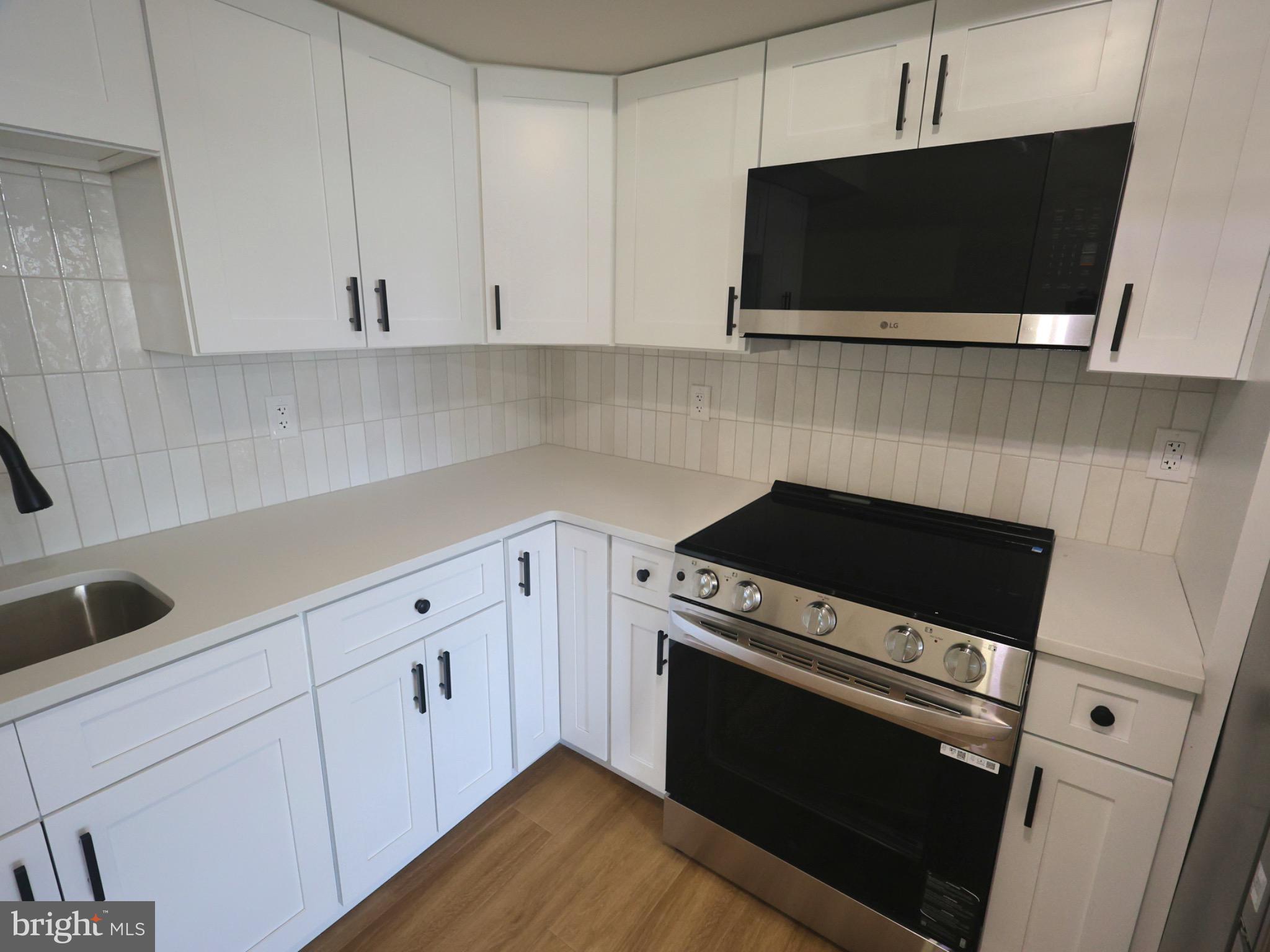 HICKORY RIDGE - Residential