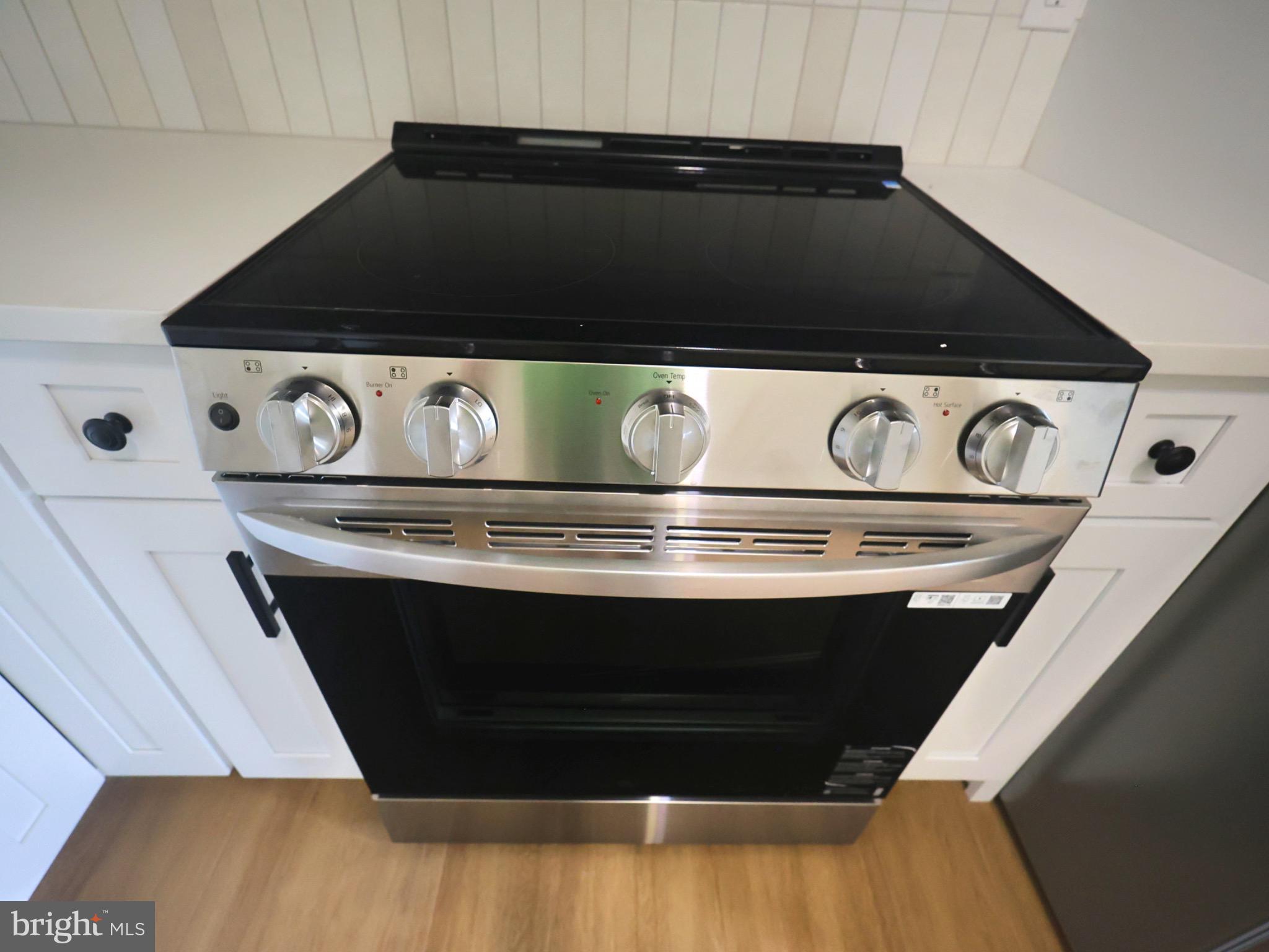 HICKORY RIDGE - Residential