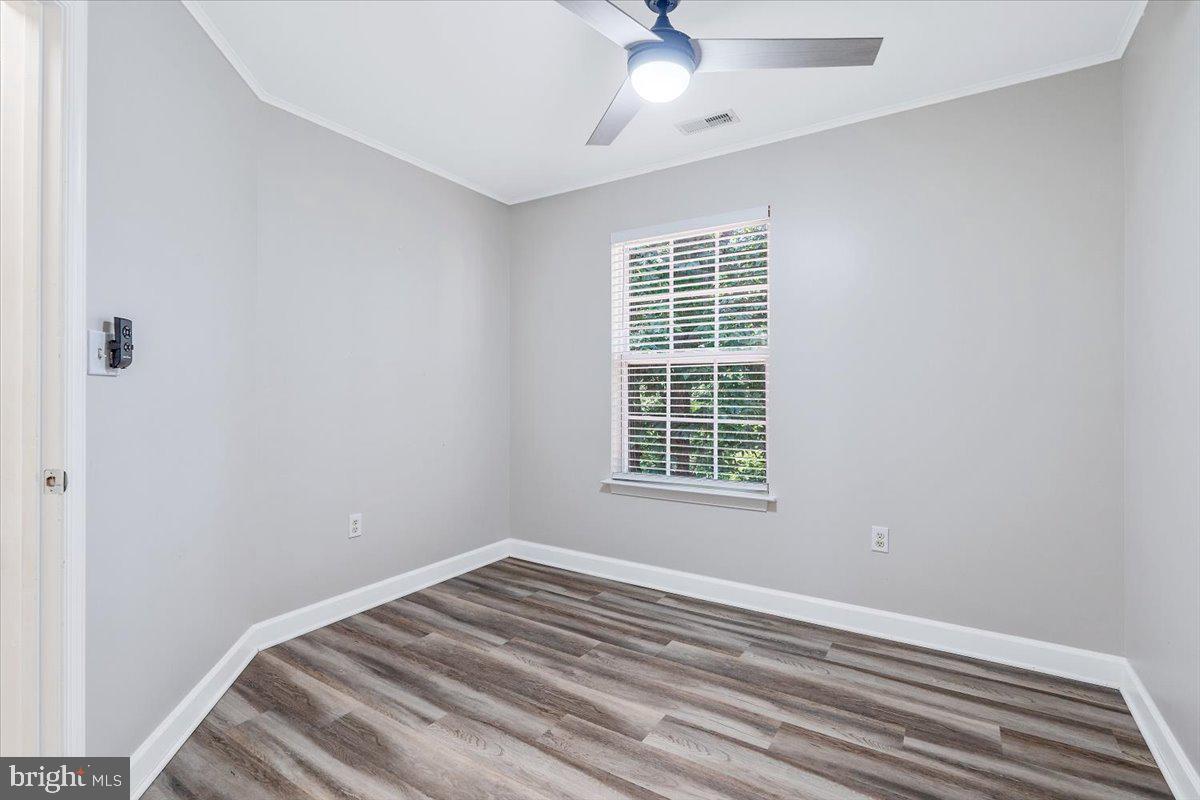 SPRING RIDGE - Residential