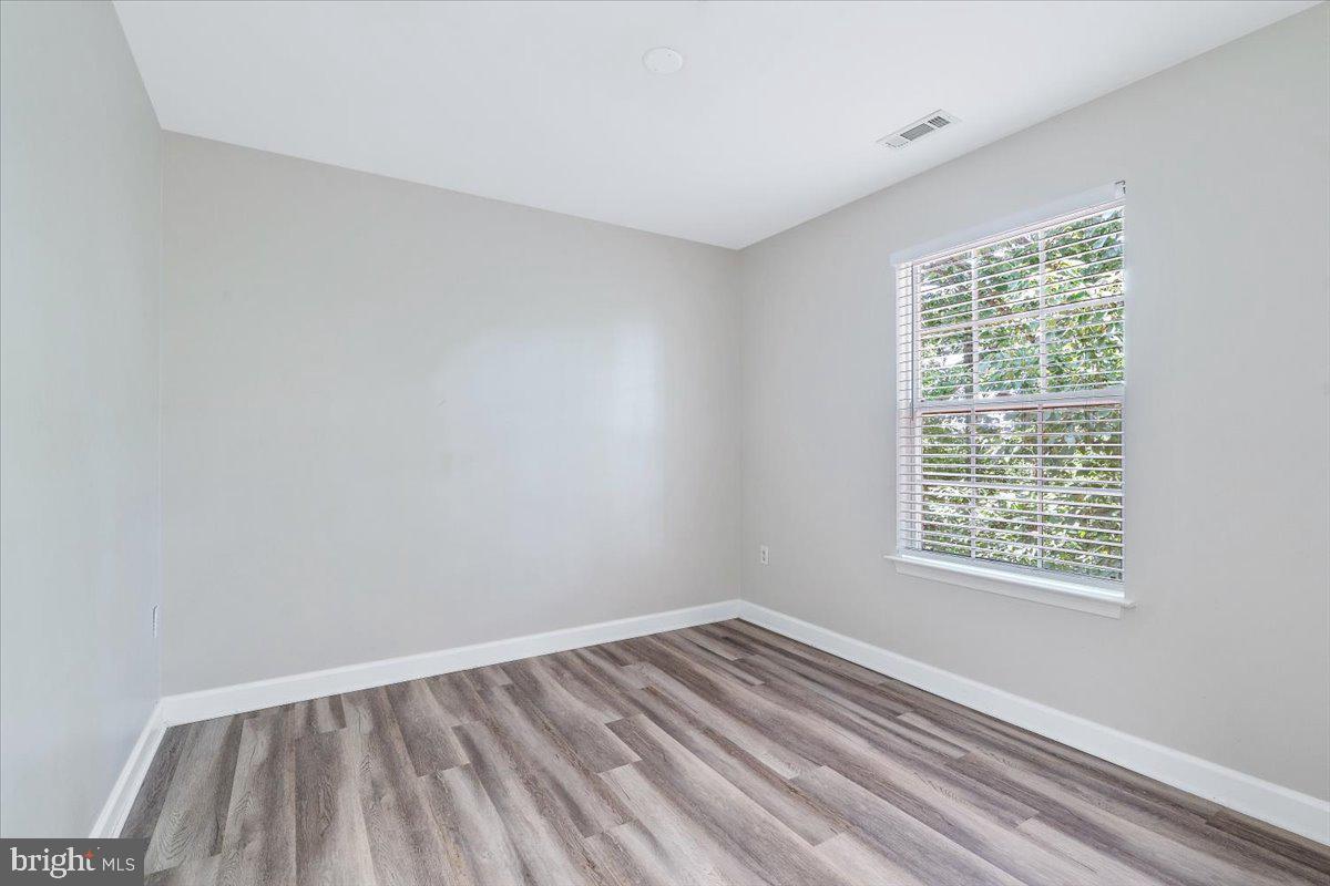 SPRING RIDGE - Residential