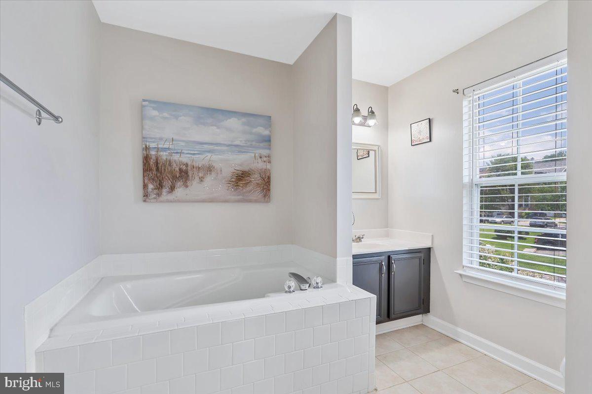 SPRING RIDGE - Residential