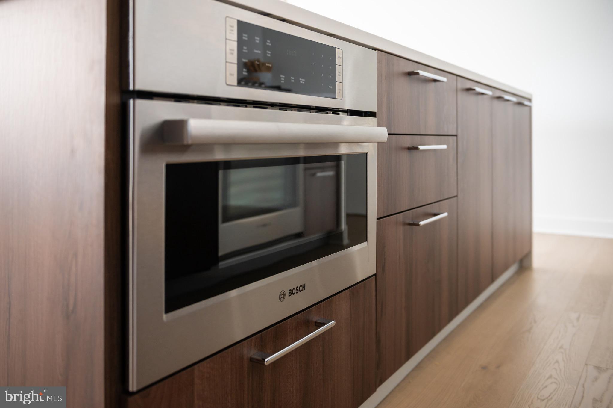 THE BORO TYSONS - Residential