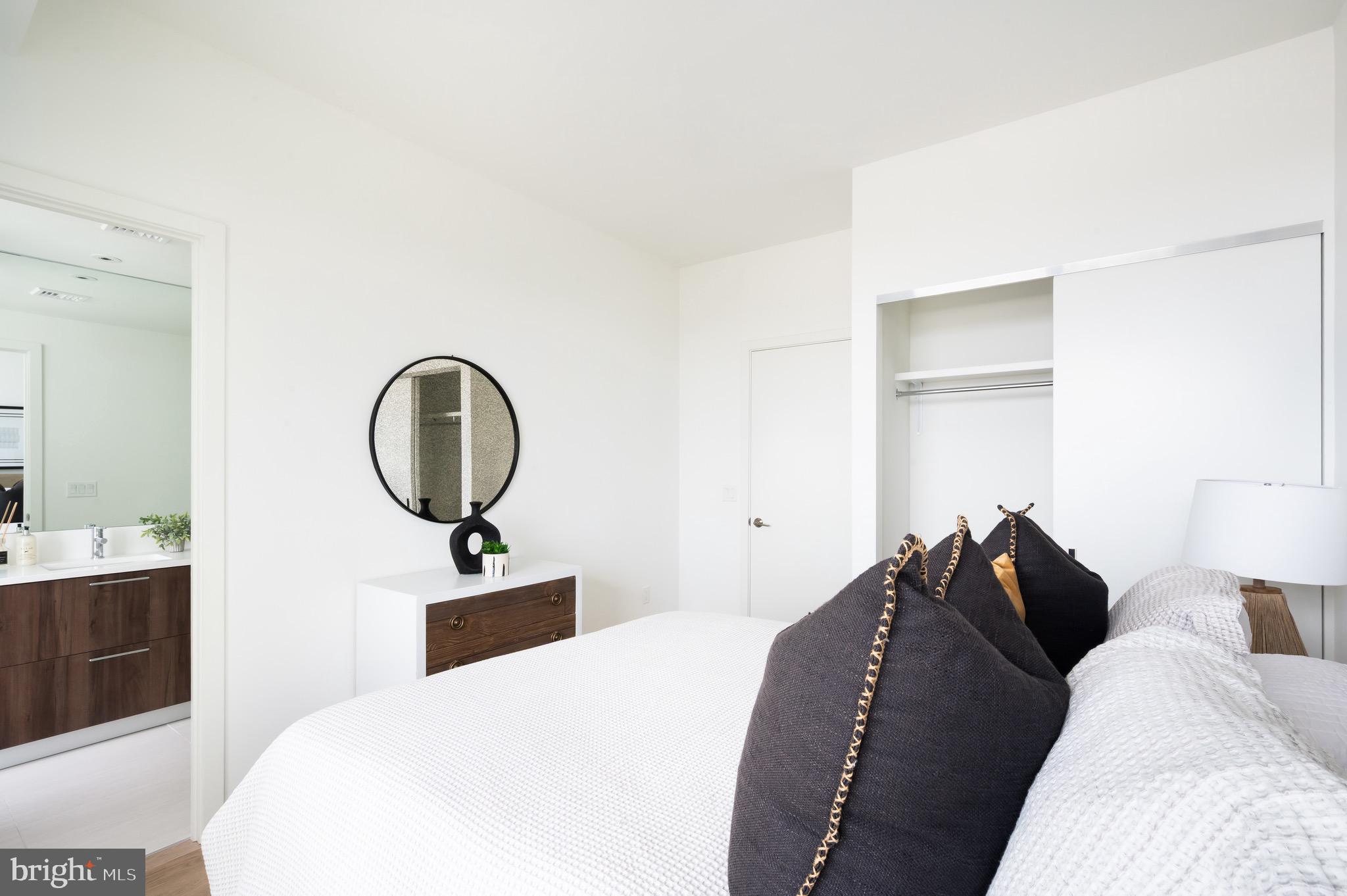 THE BORO TYSONS - Residential