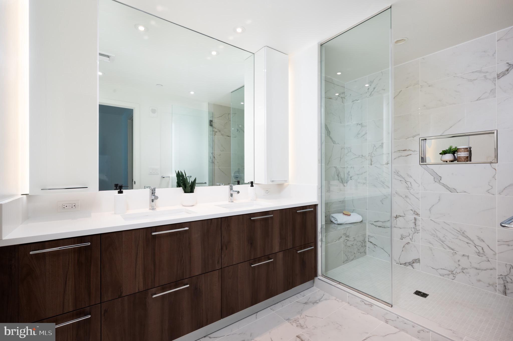 THE BORO TYSONS - Residential