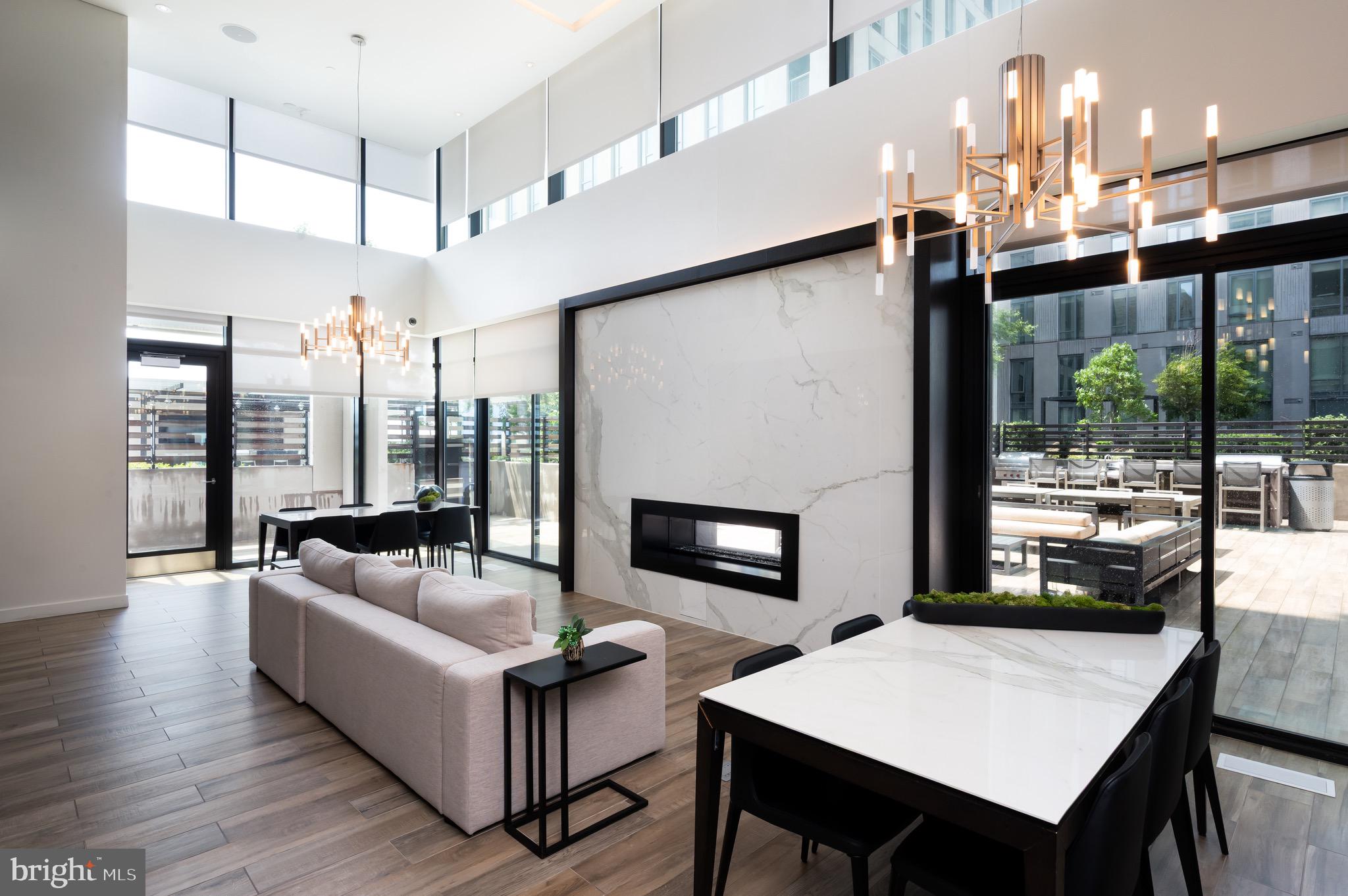 THE BORO TYSONS - Residential