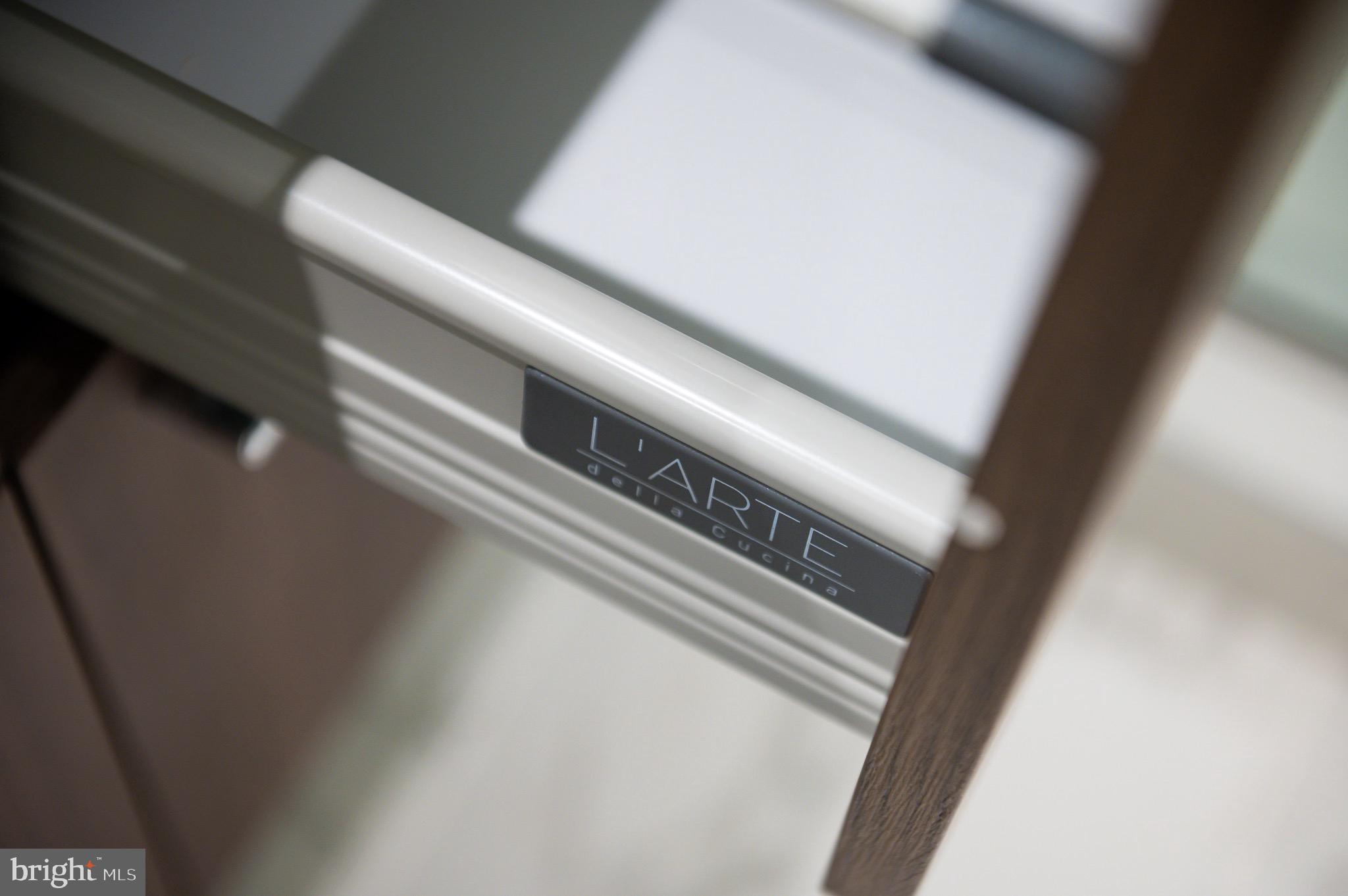 THE BORO TYSONS - Residential