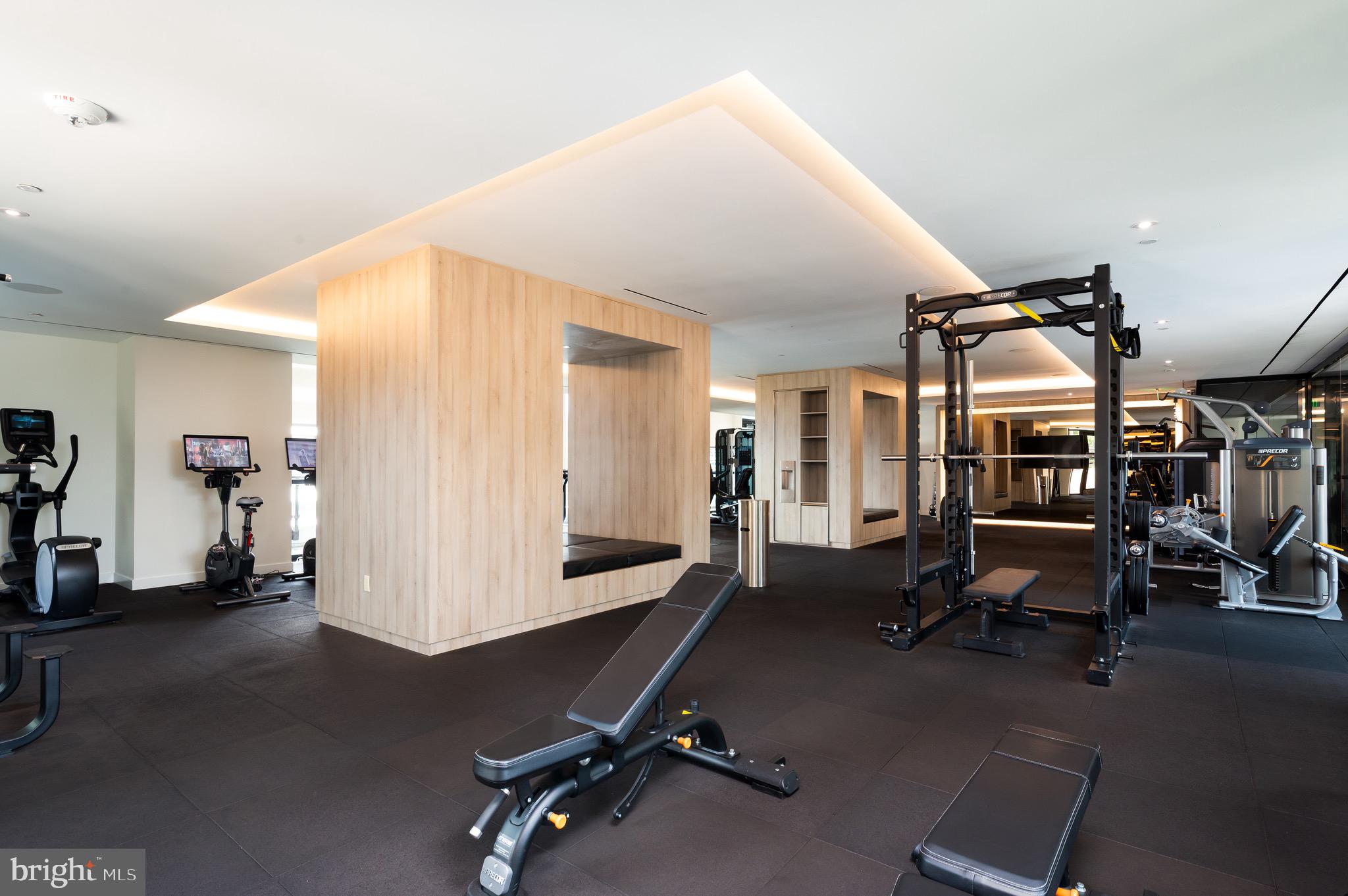 THE BORO TYSONS - Residential