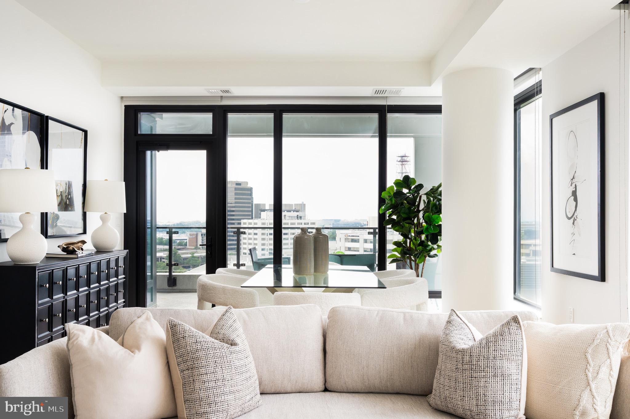 THE BORO TYSONS - Residential