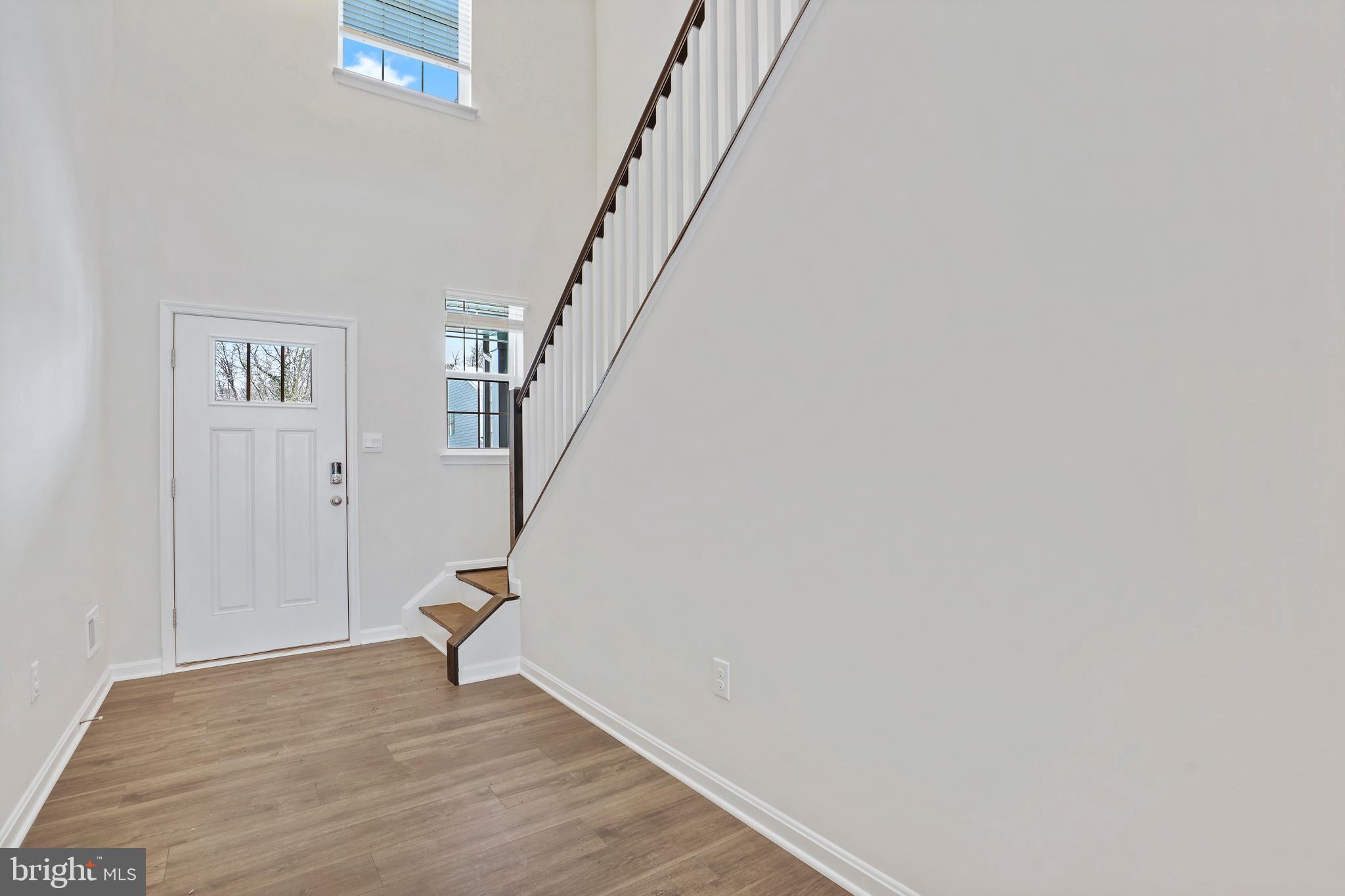 RENN QUARTER - Residential Lease