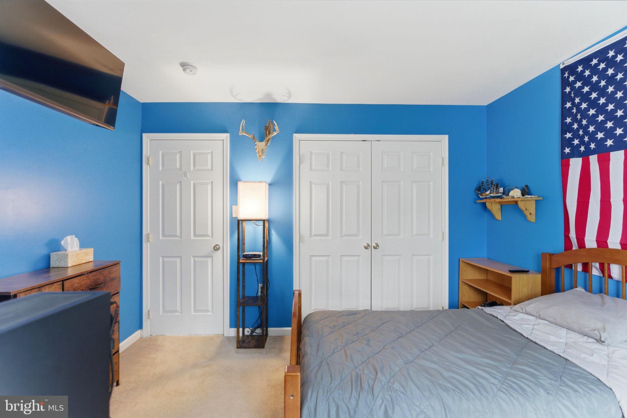 SHERWOOD FOREST - Residential