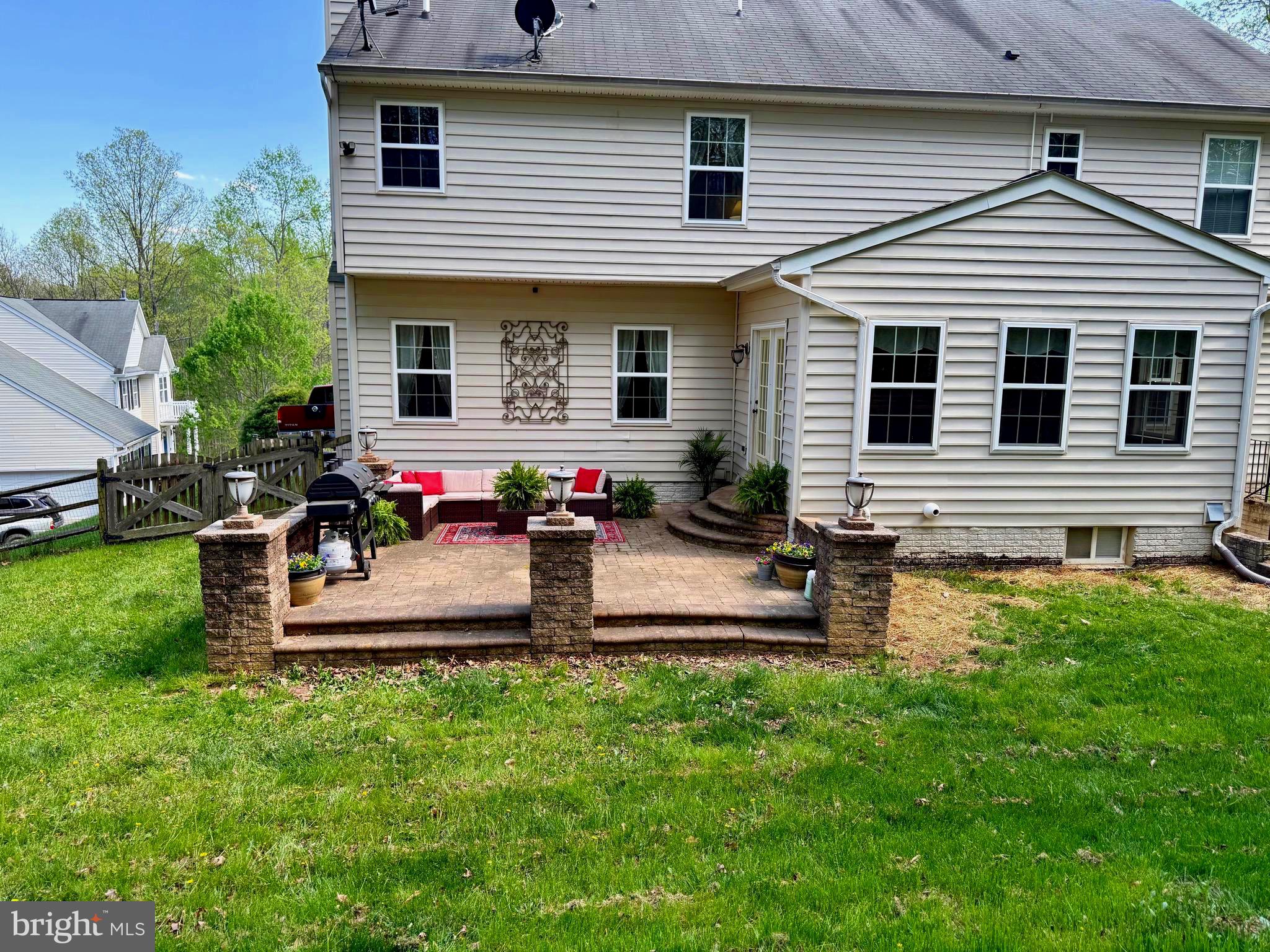 SHERWOOD FOREST - Residential