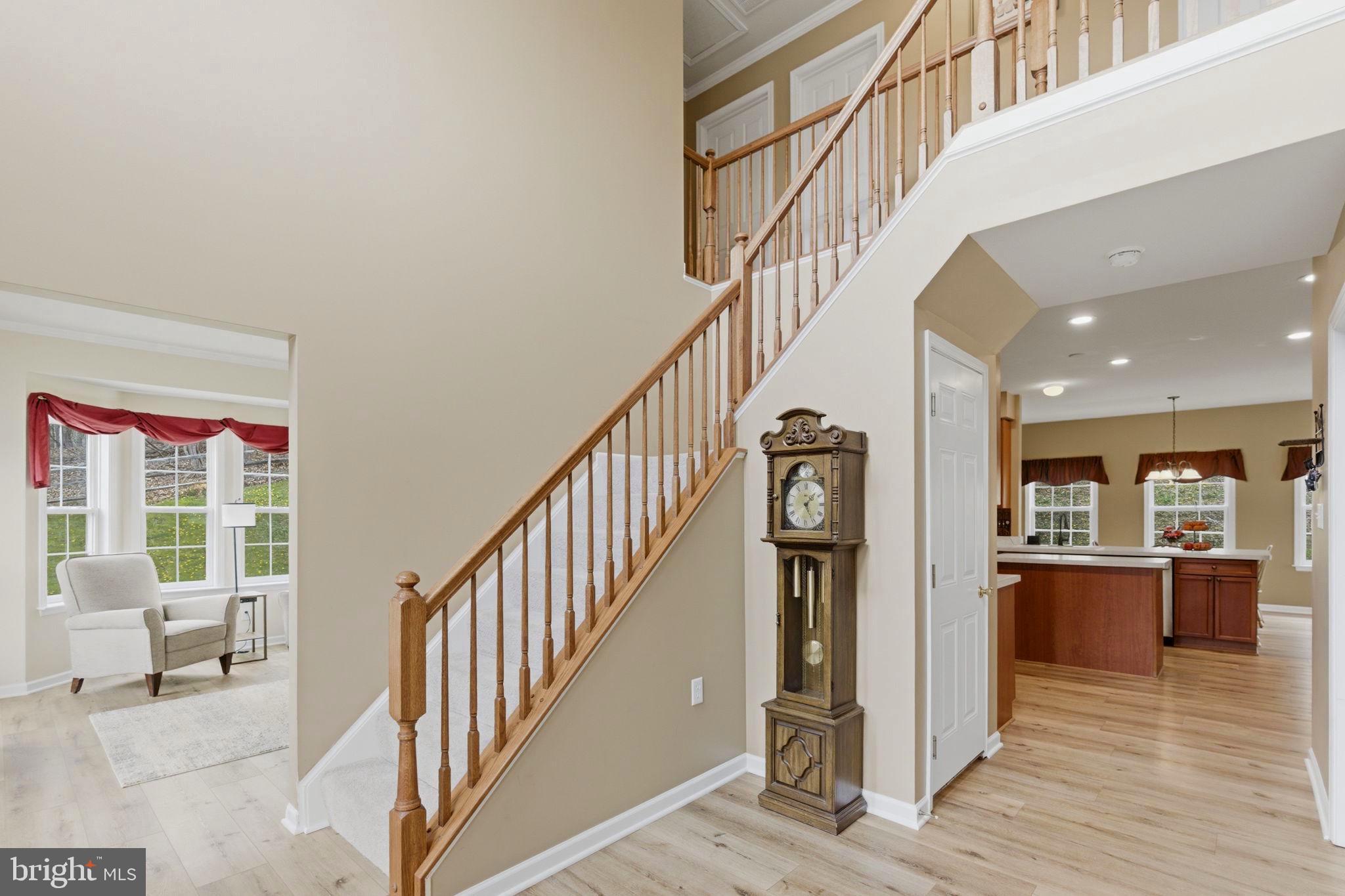 SHERWOOD FOREST - Residential