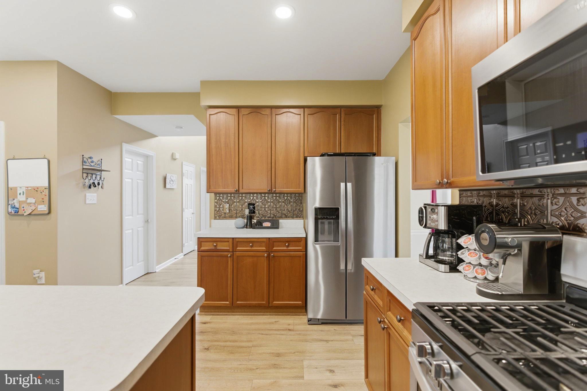 SHERWOOD FOREST - Residential