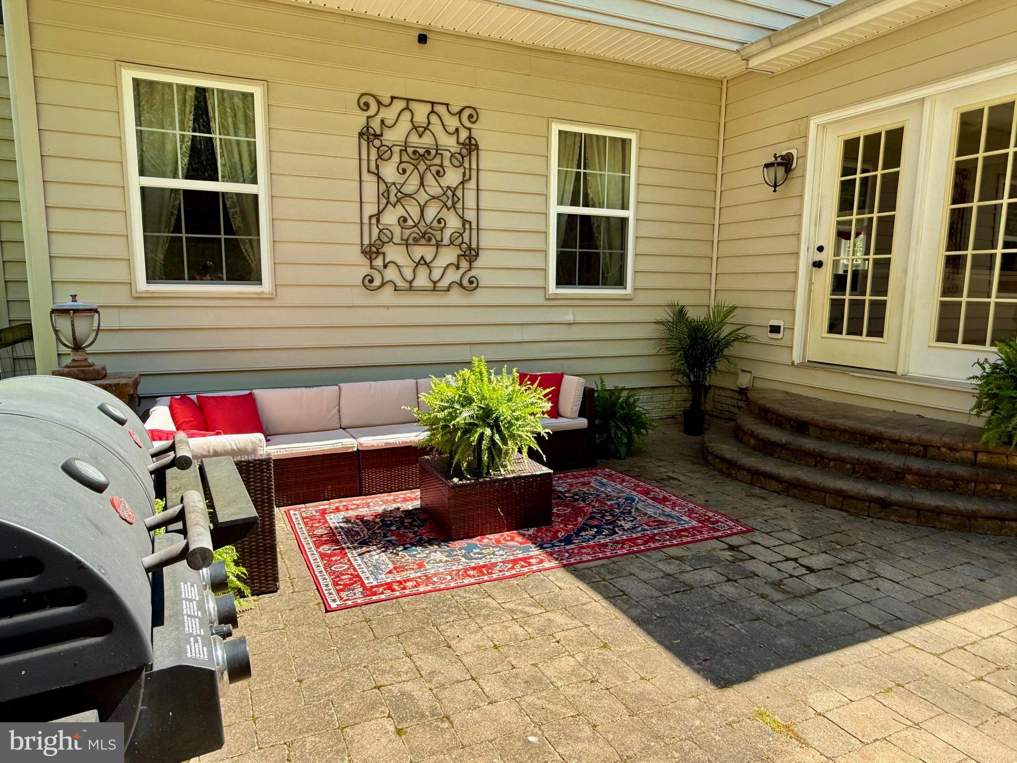 SHERWOOD FOREST - Residential