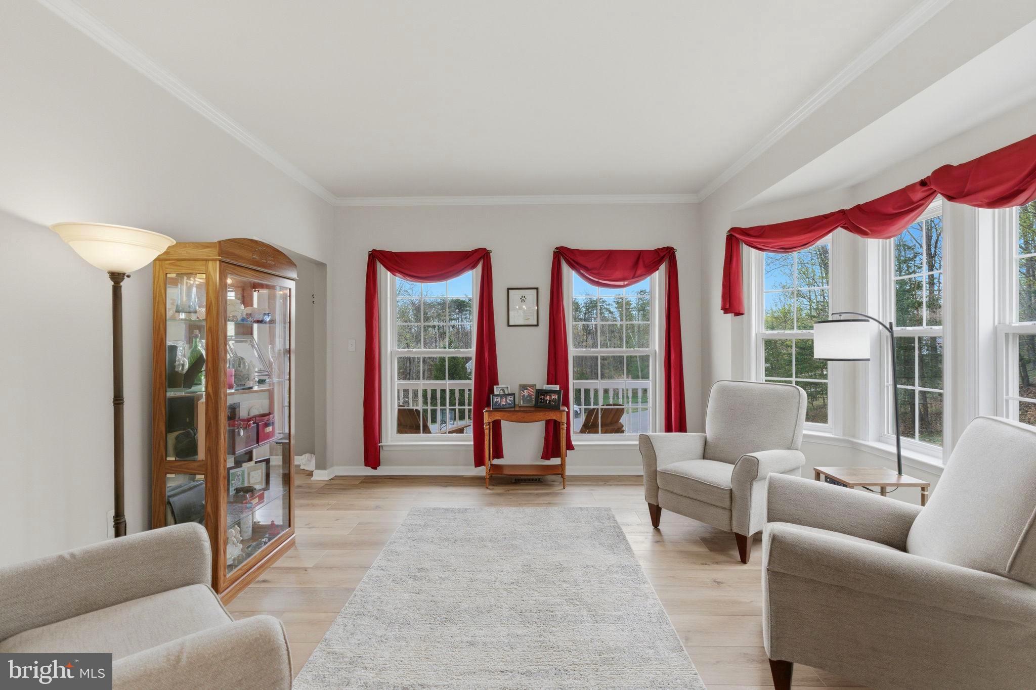 SHERWOOD FOREST - Residential