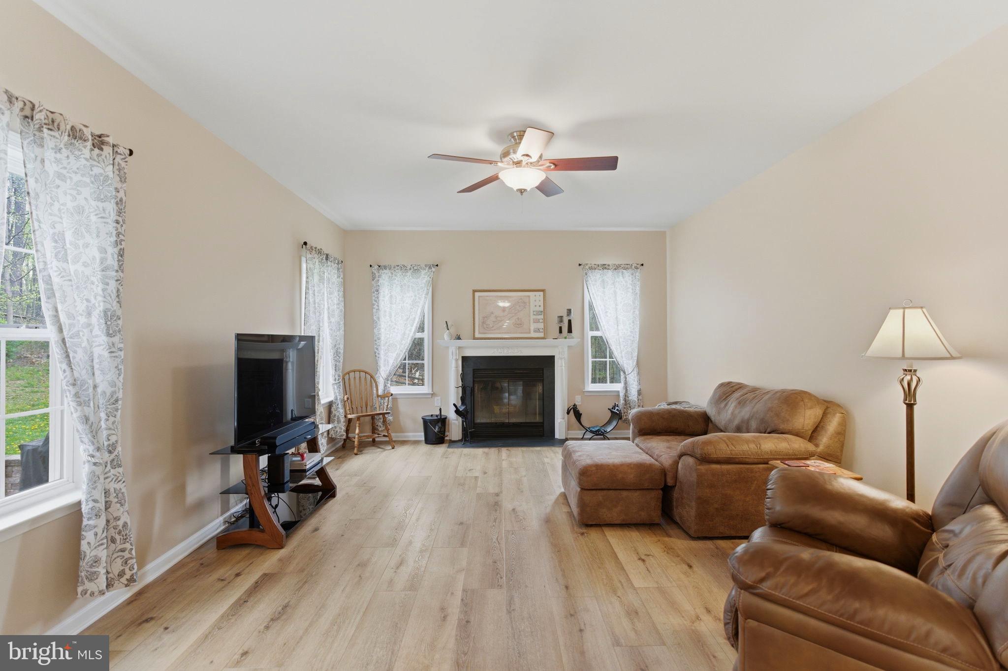 SHERWOOD FOREST - Residential